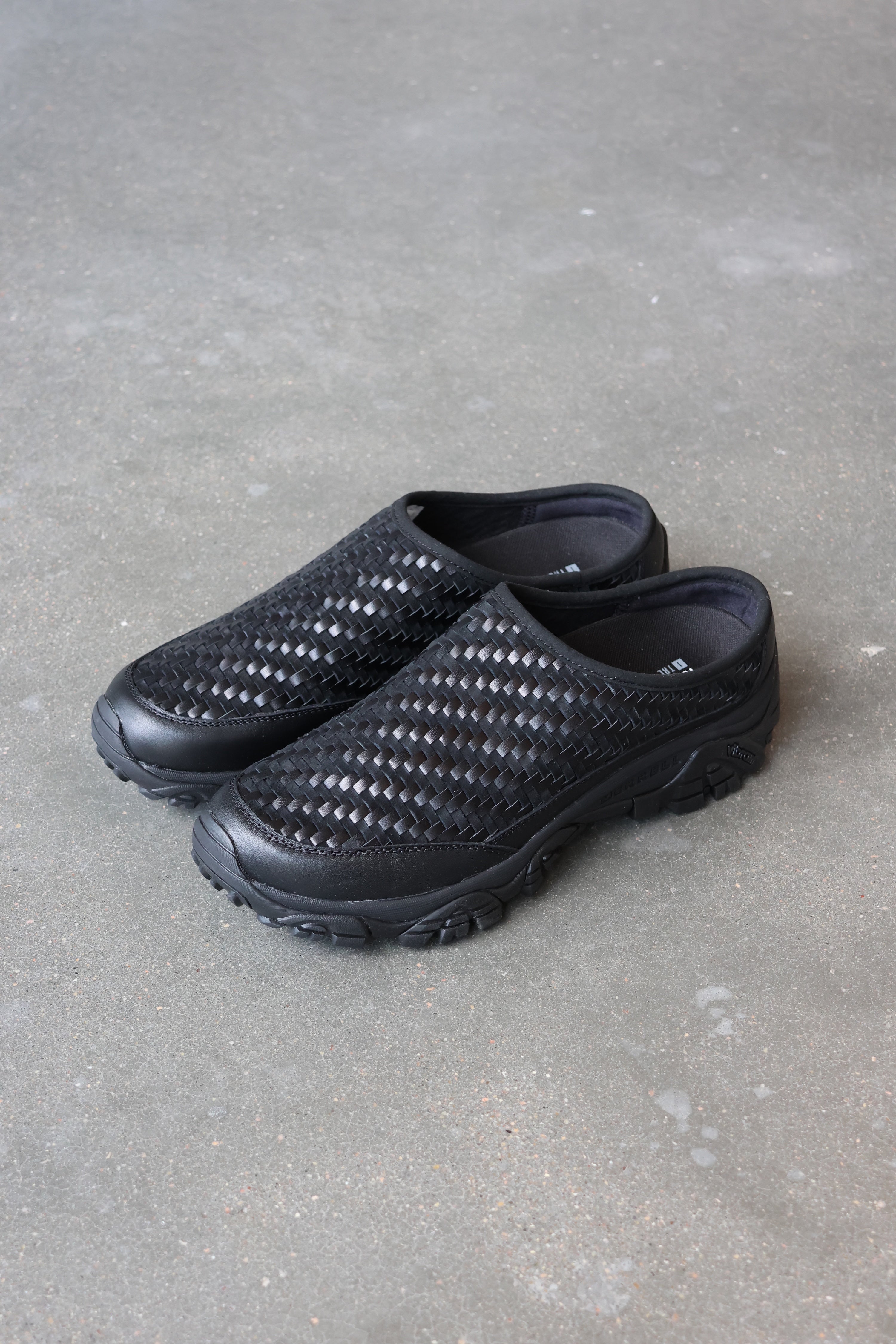Merrell 1TRL Moab 2 Slide LTR Woven Black – A-Priori