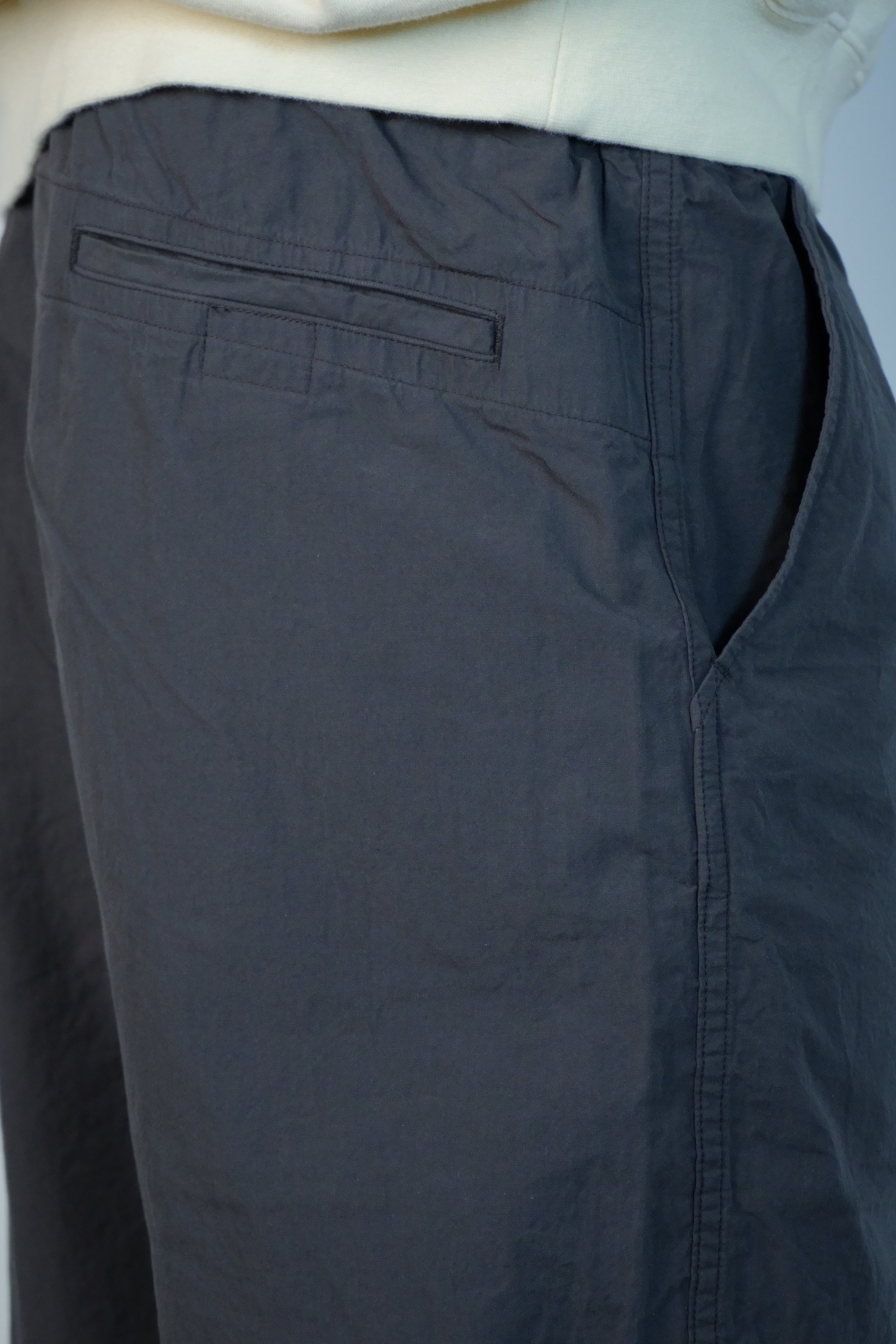 orSlow WIDE FIT NEW YORKER SHORTS CHARCOAL GRAY – A-Priori