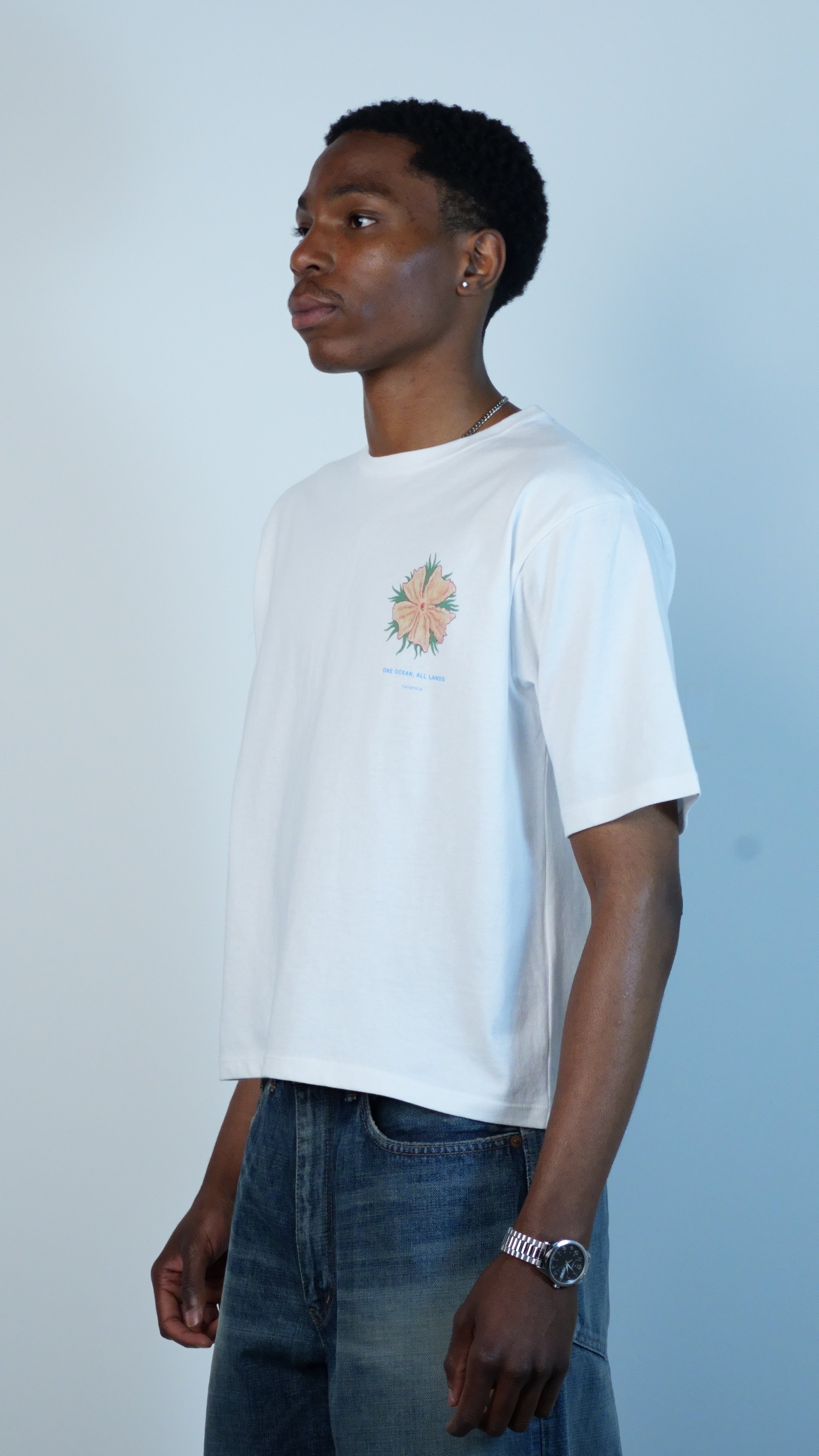 OOAL Graphic Tee Off White