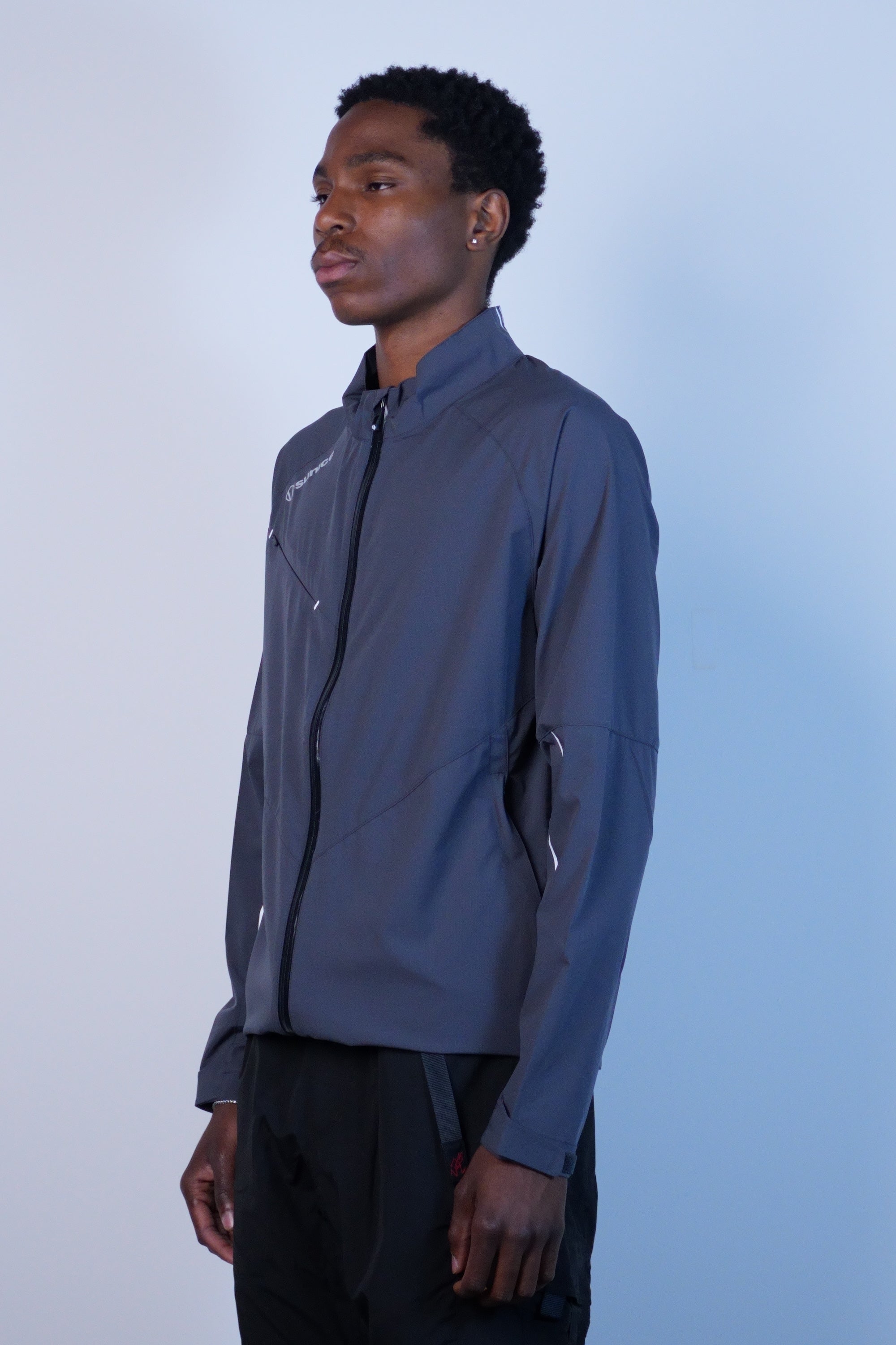 Elliot Charcoal/Pure White