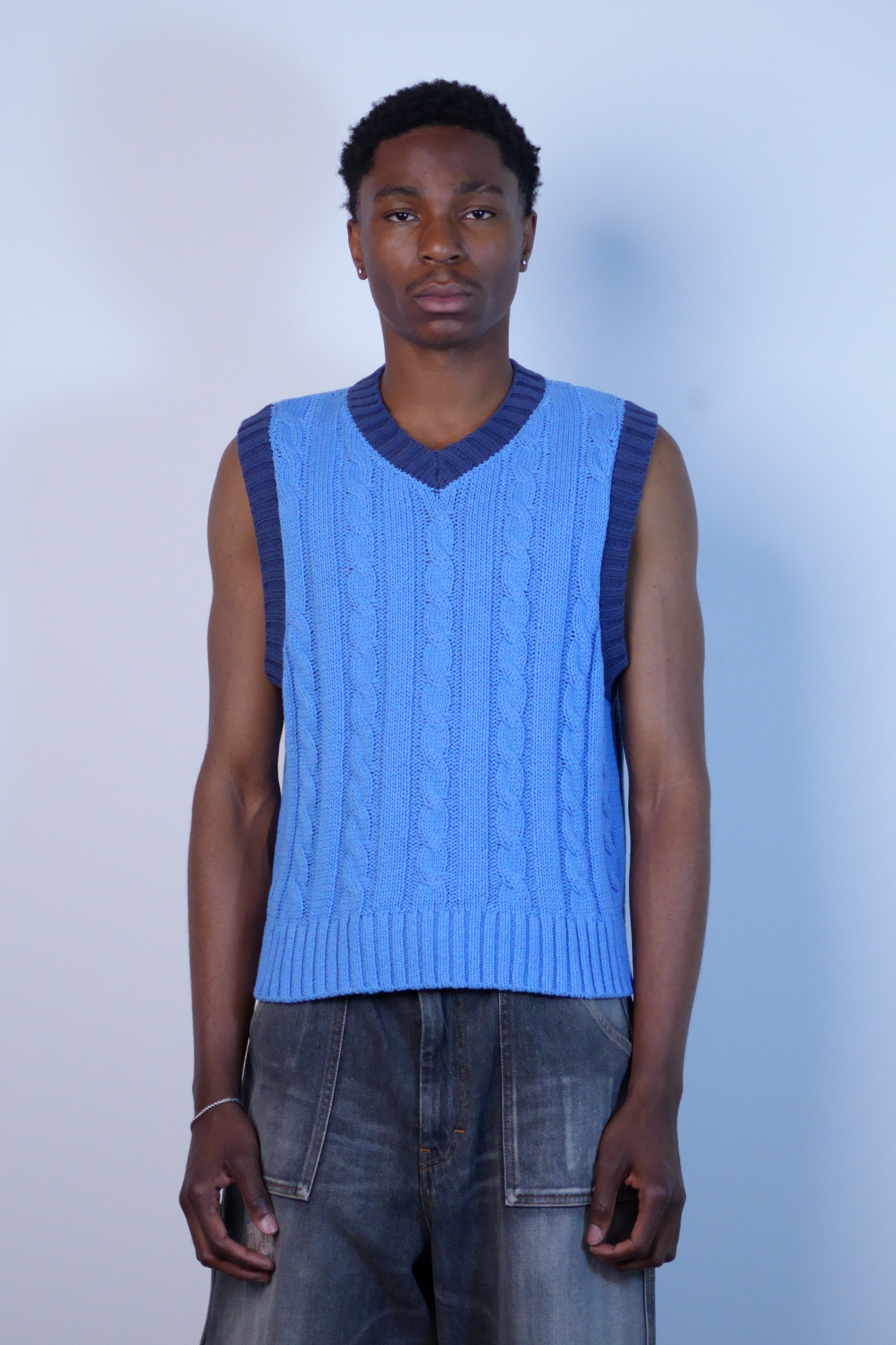 Cable Knit Ringer Vest Sax Blue