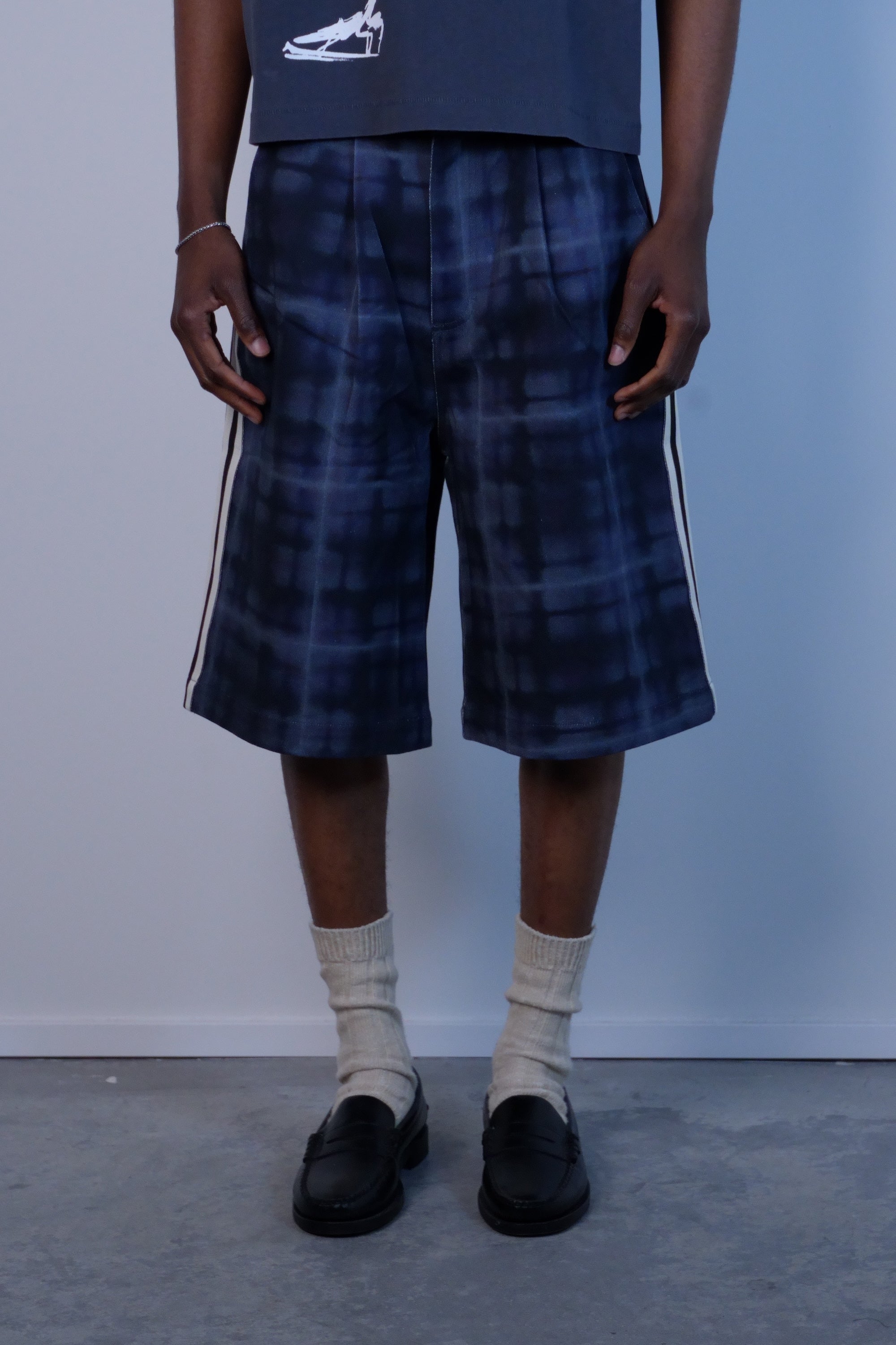 Haze Plaid Short Black
