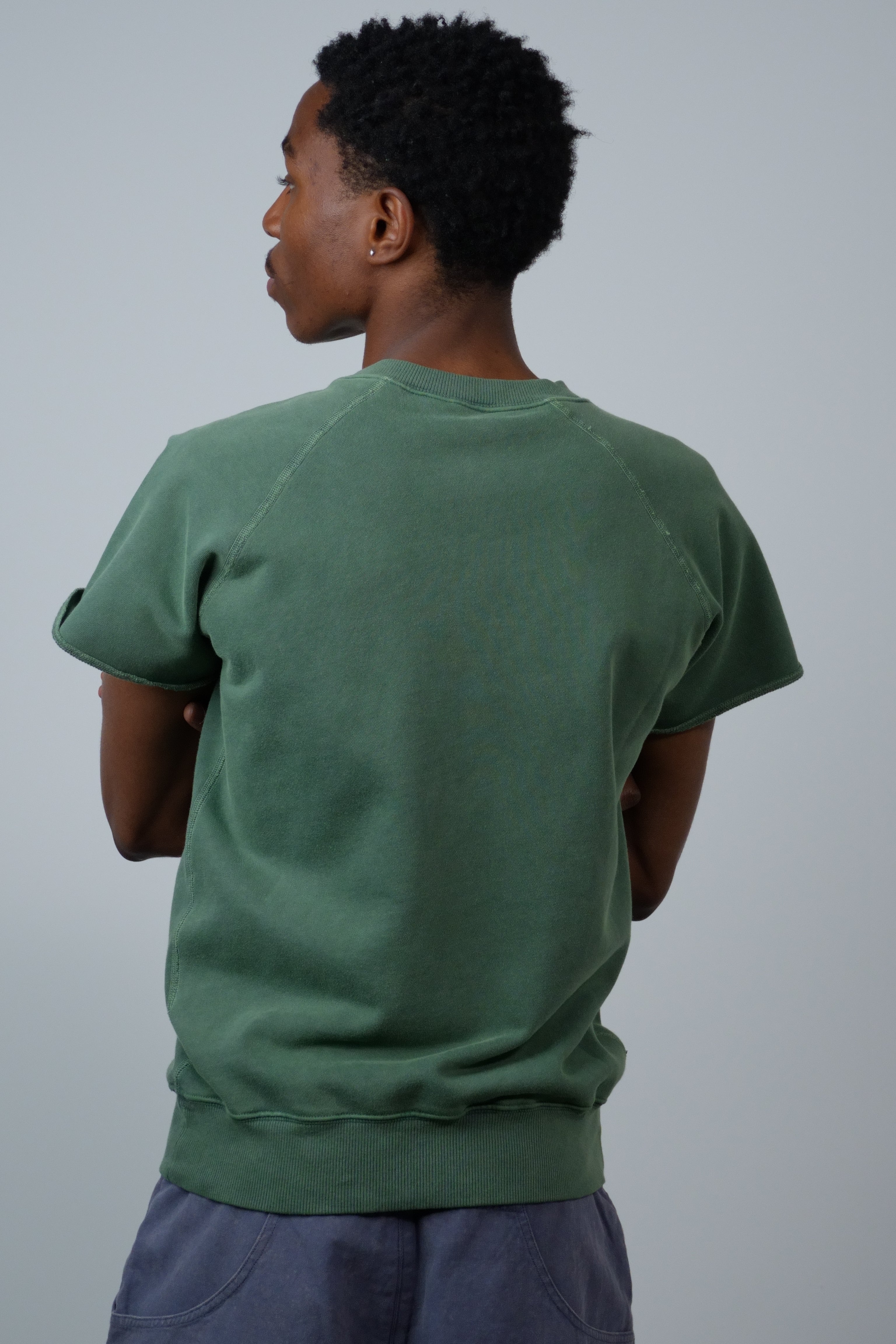 Boulder Logo Chop Top Artichoke