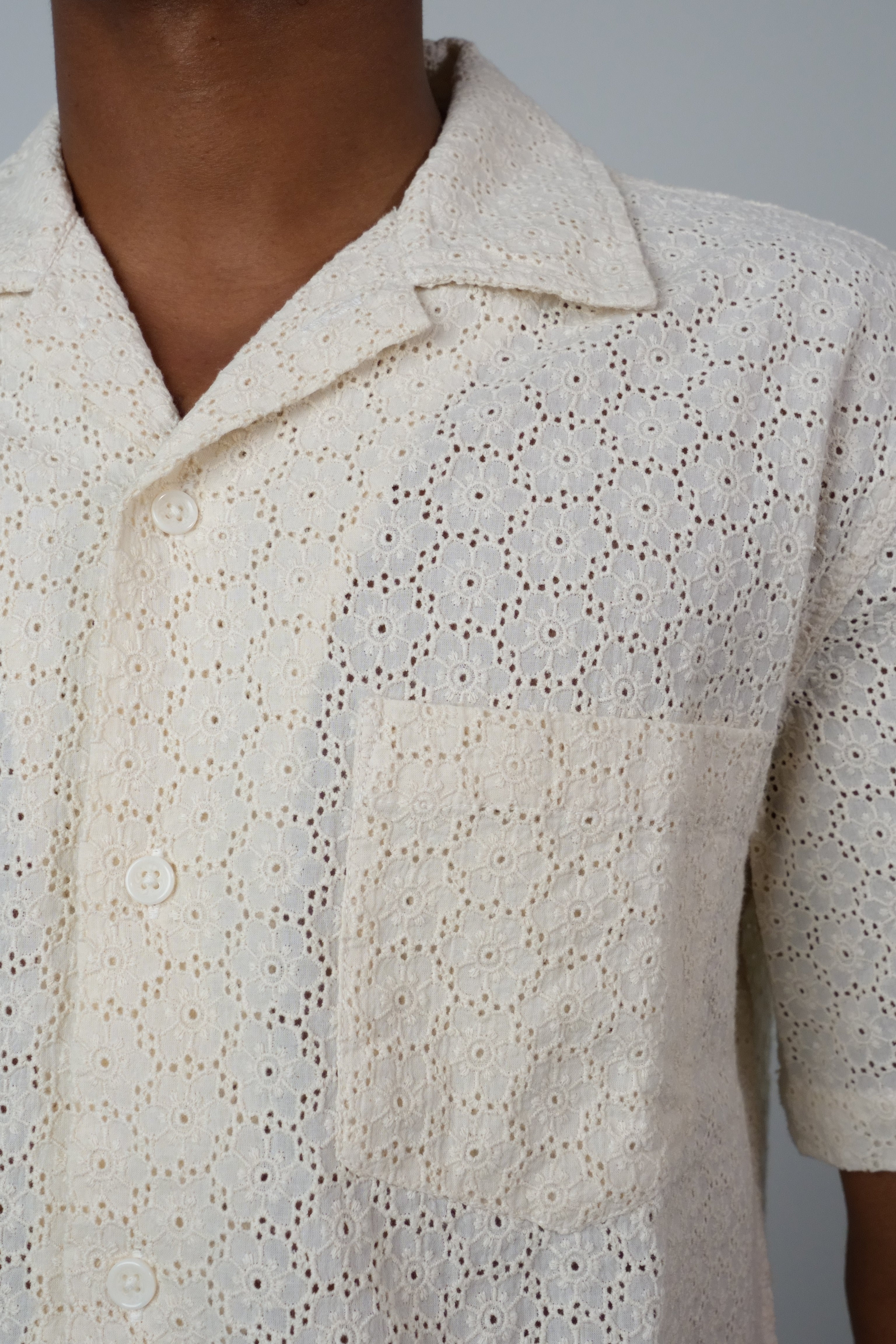 Floral Eyelet SS Natural