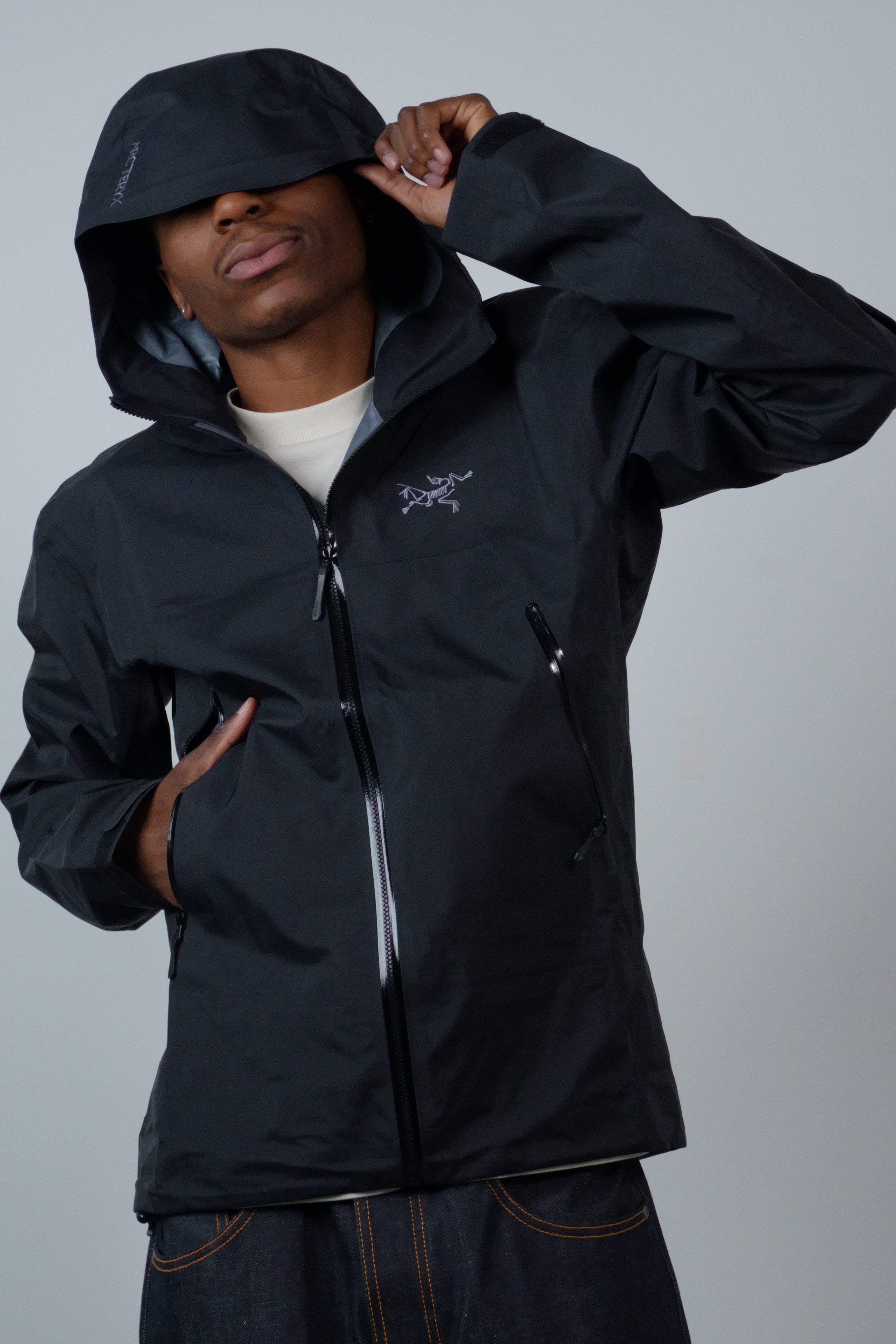 Beta Jacket Black