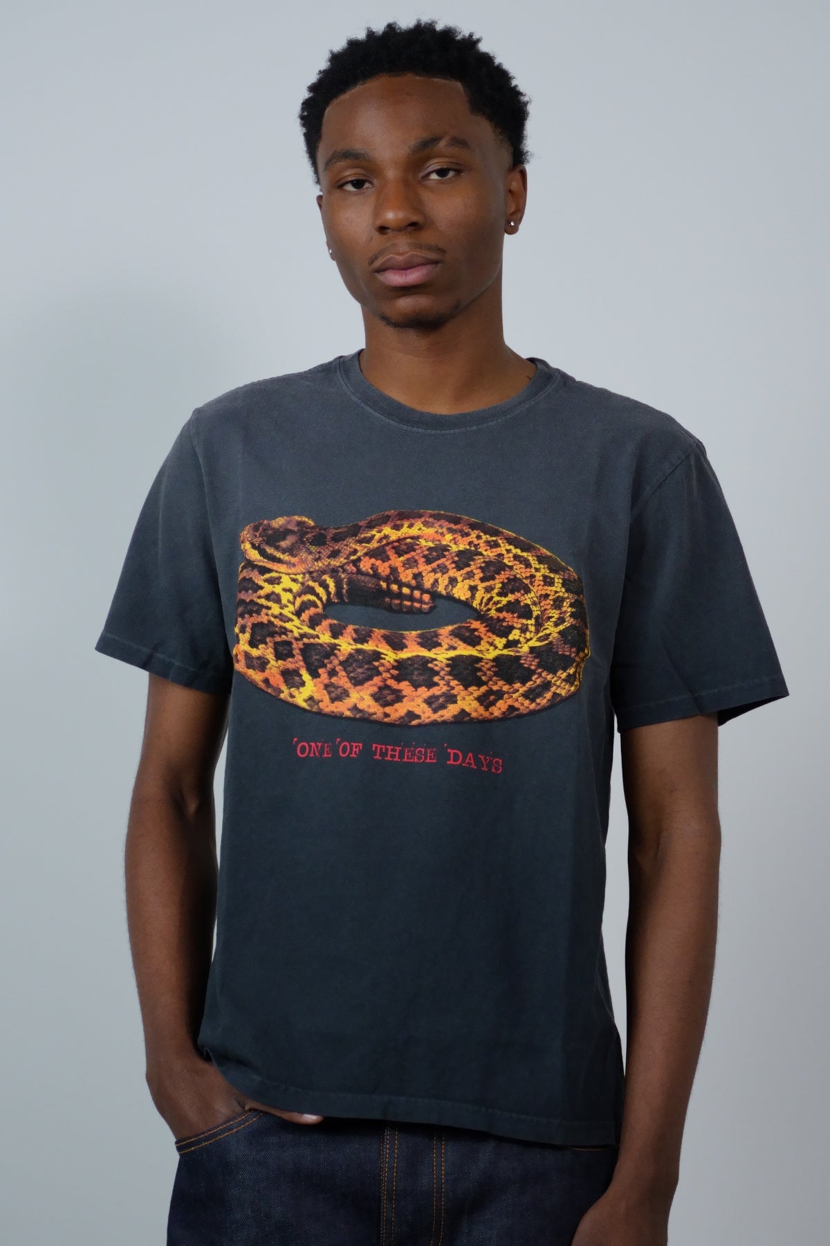 Rattler T-Shirt Sun Faded Black