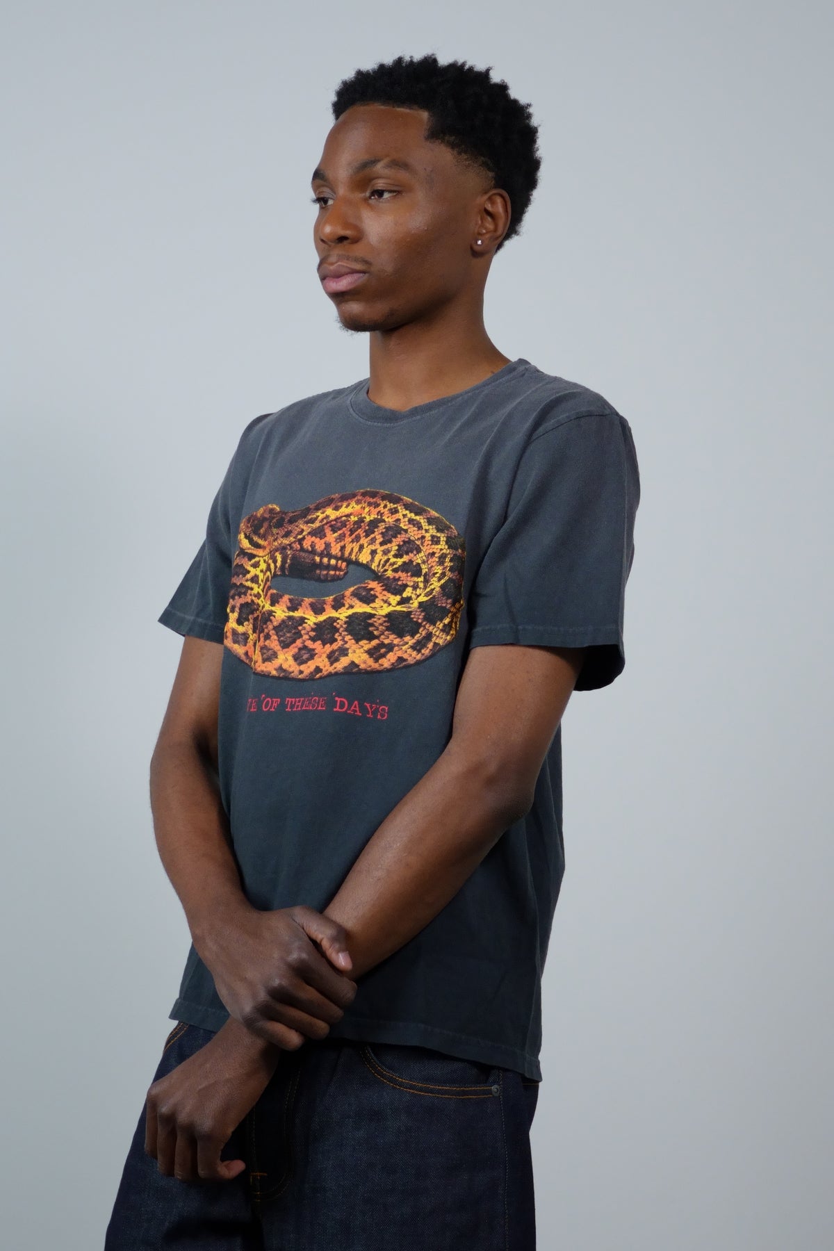 Rattler T-Shirt Sun Faded Black