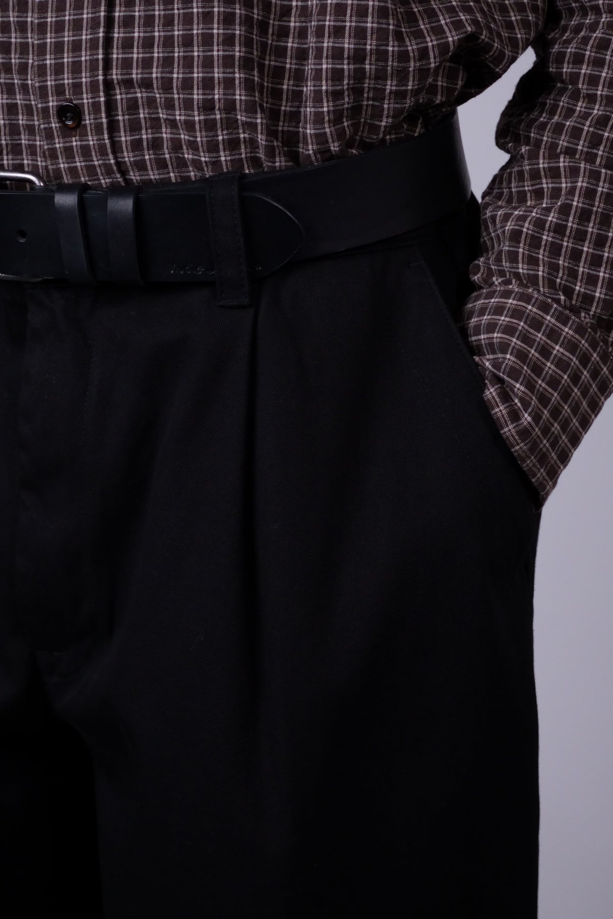 Volda Pleated Cotton Twill Trouser Black