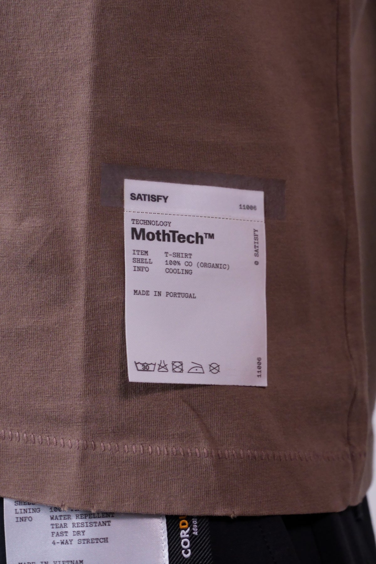 MothTech T-Shirt Sun Bleached Rain Drum