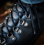 Mountain Light Black