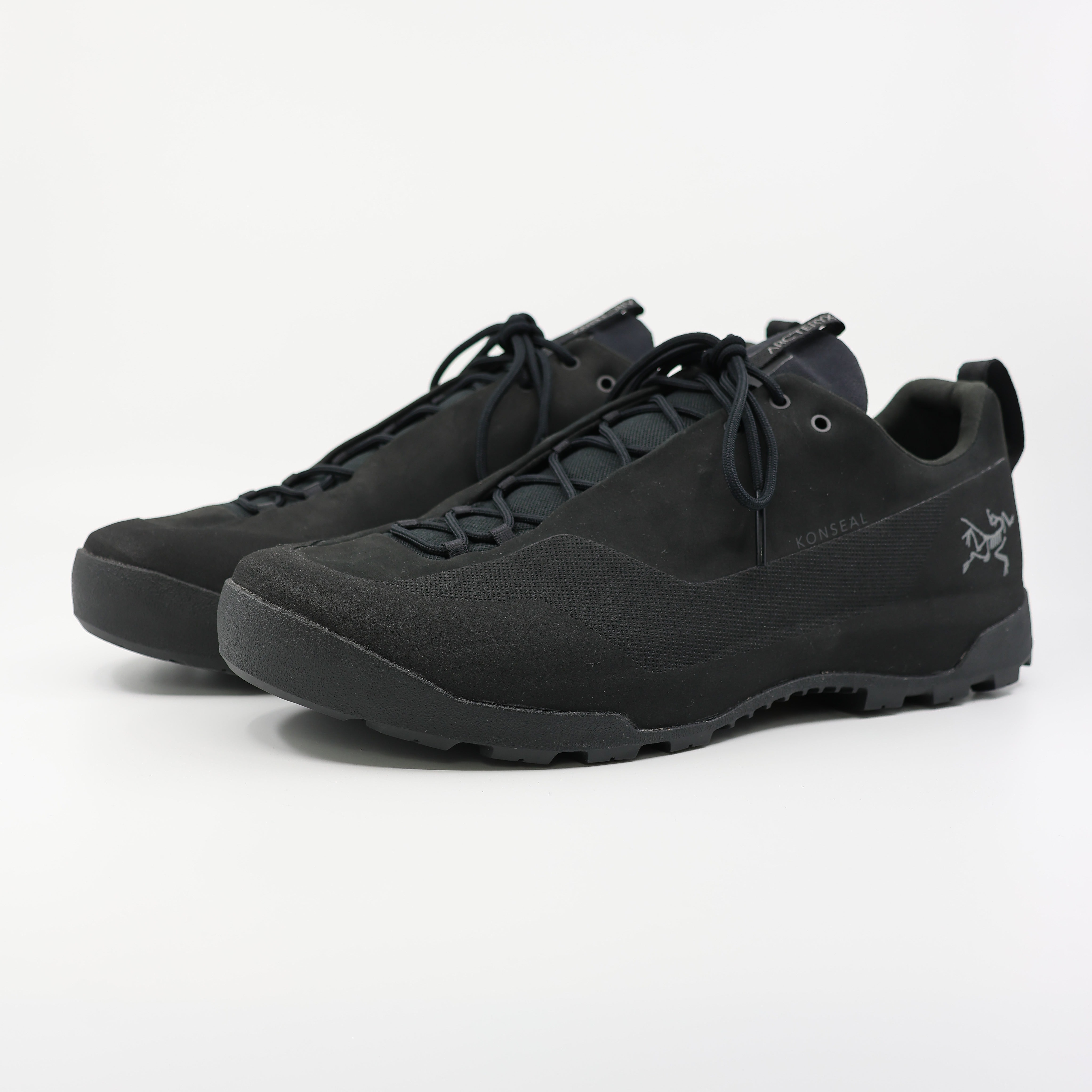 Arc'teryx Konseal Black – A-Priori