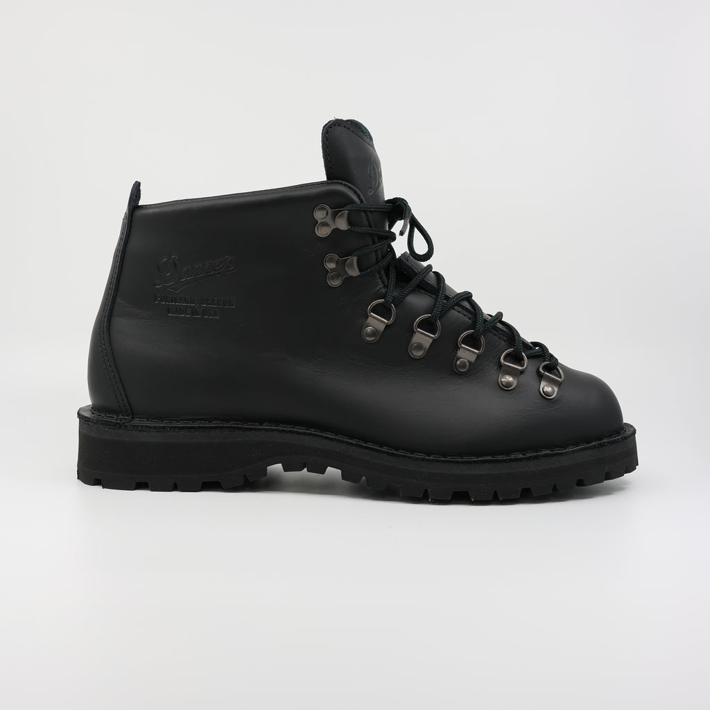 Mountain Light Black