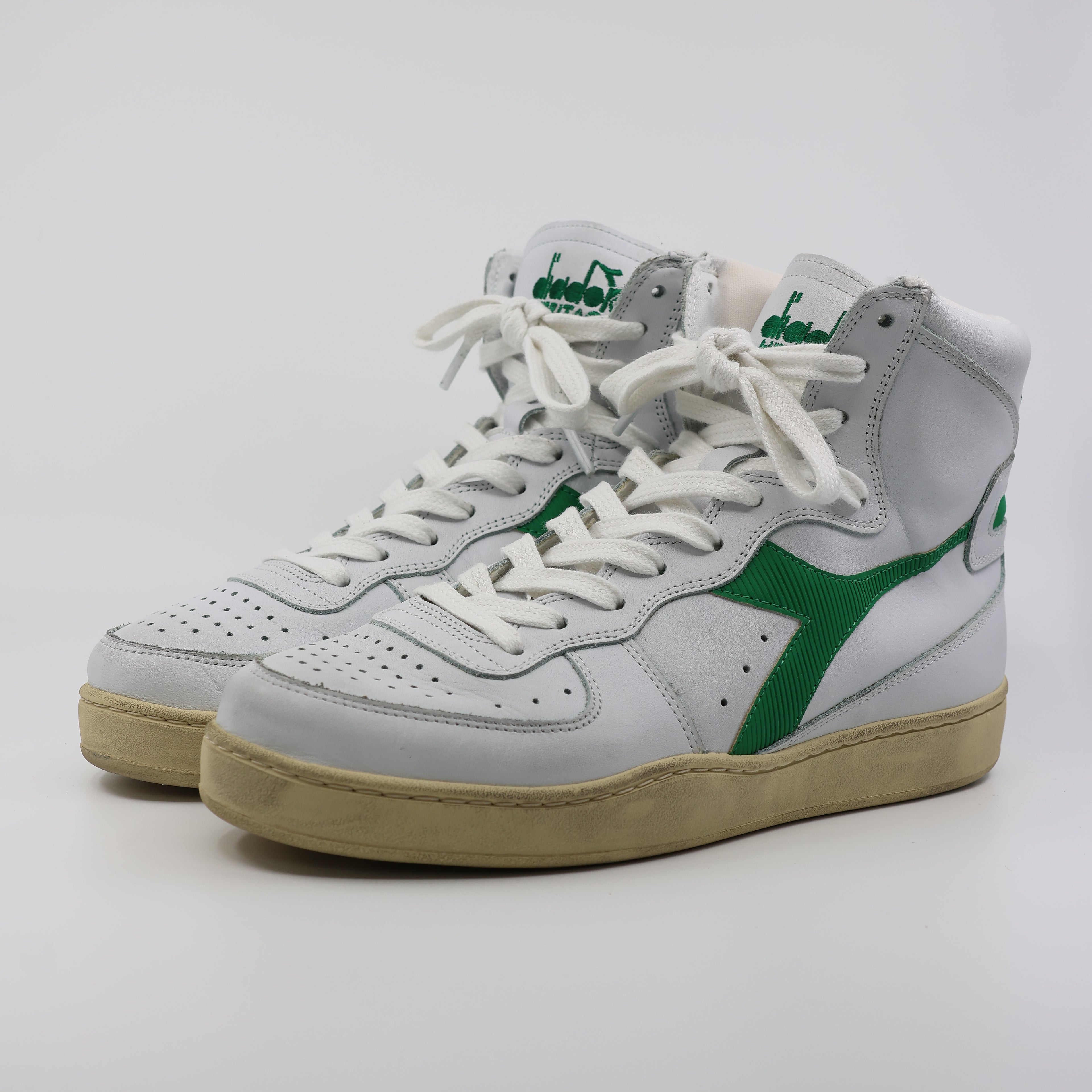 Mi Basket Used White/Verdant Green