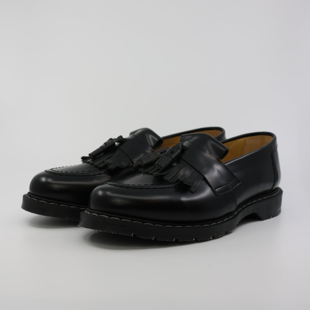 Black Hi-Shine Tassel Loafer