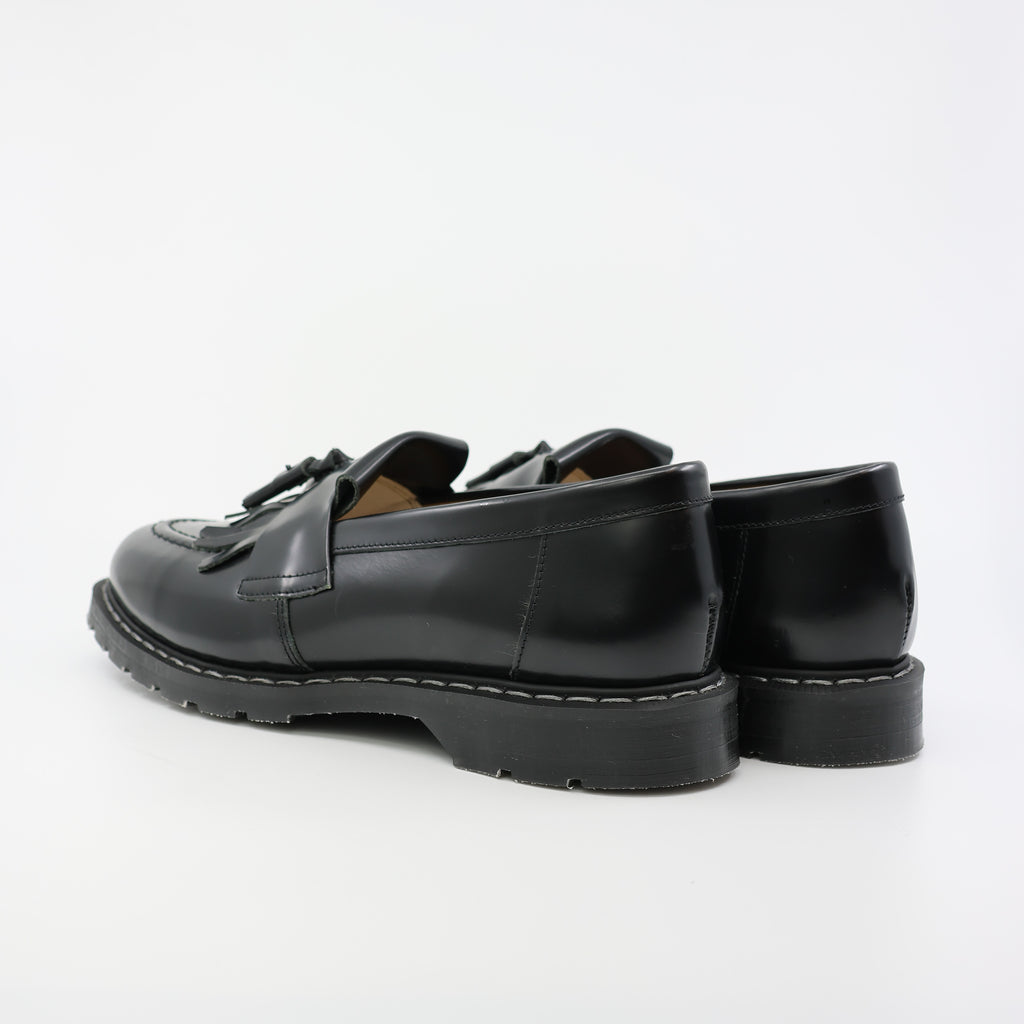 Black Hi-Shine Tassel Loafer