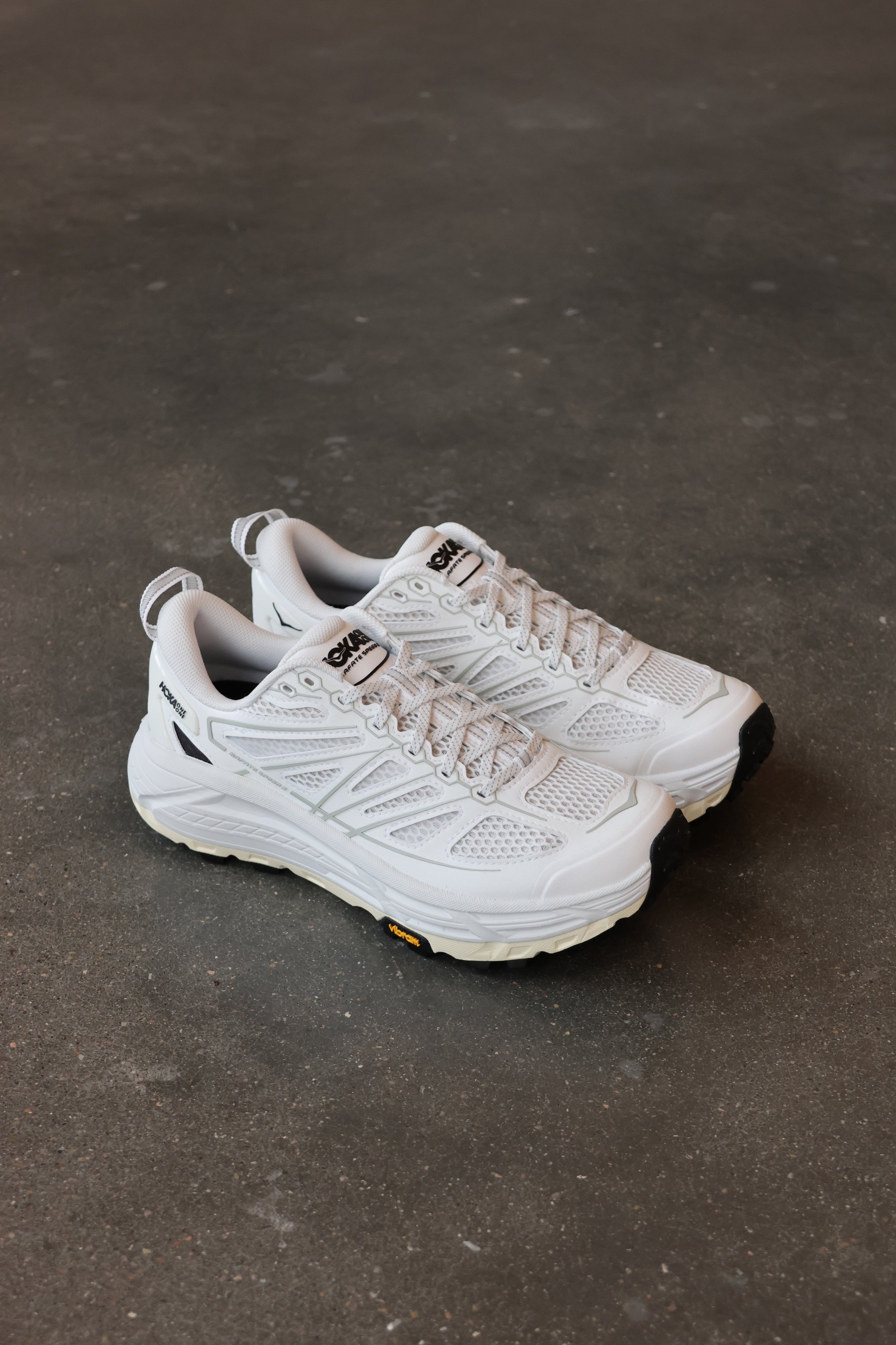 HOKA U Mafate Speed 2 TS Frost/Grout – A-Priori