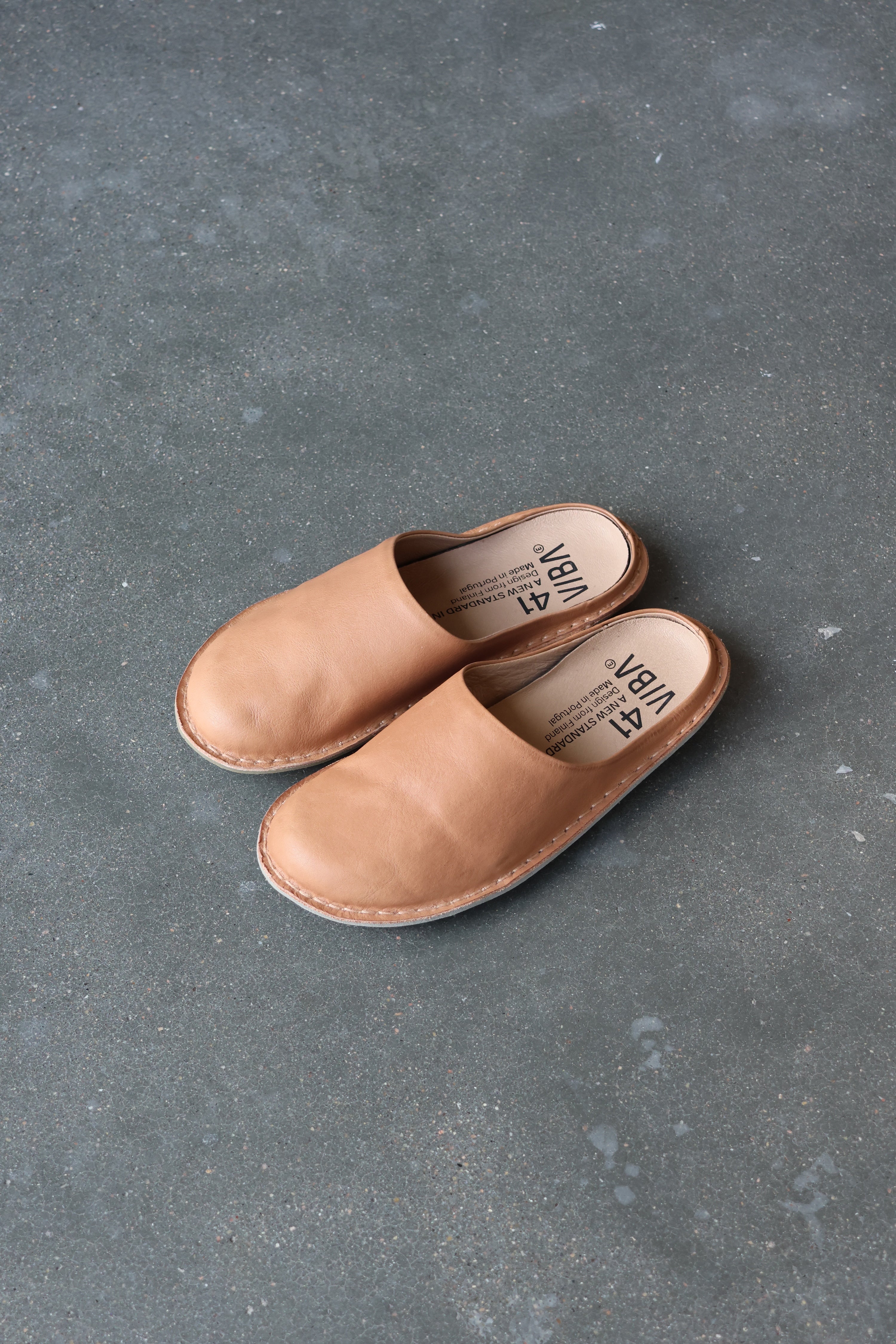 ROMA Leather Fawn Tan