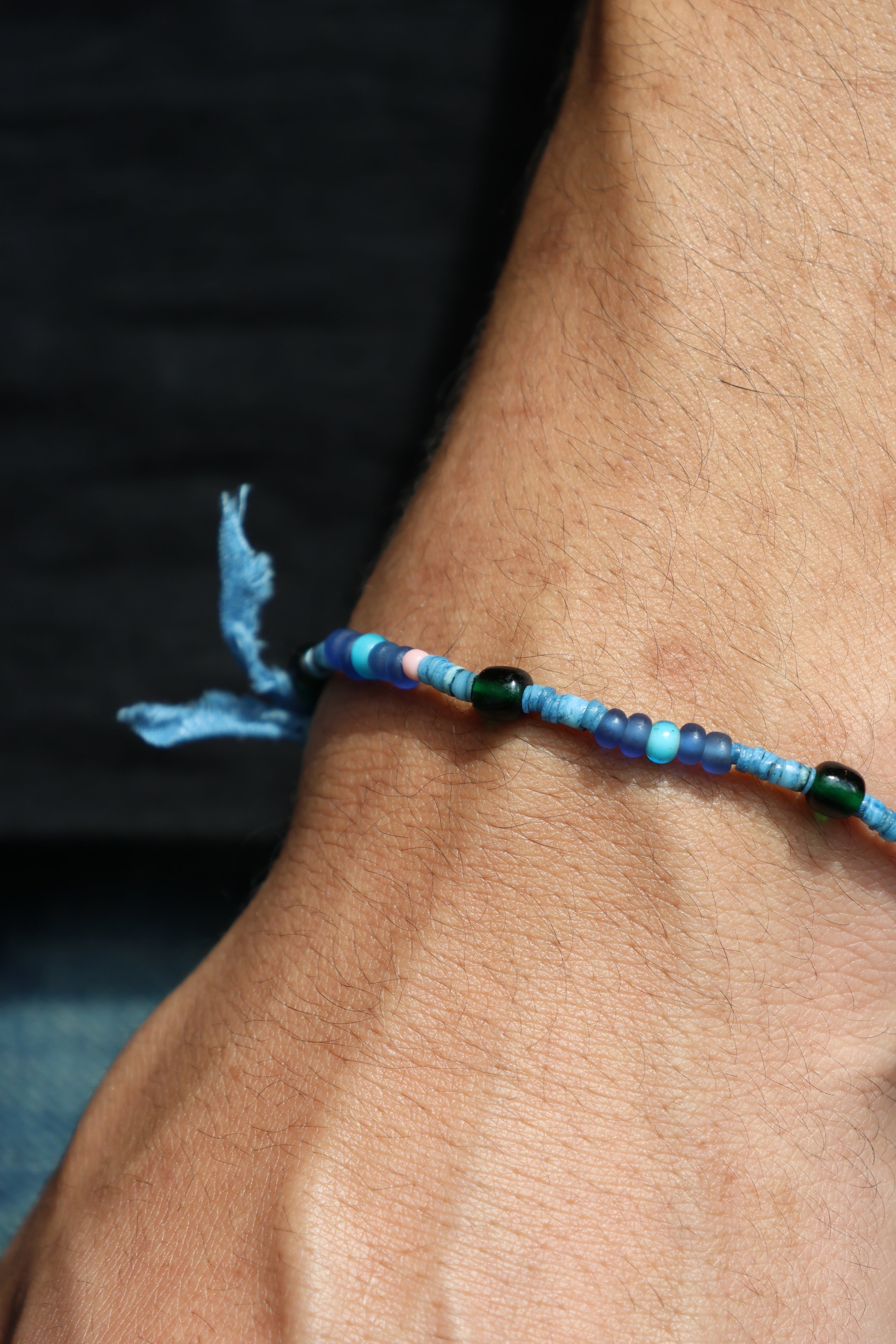 Indigo Dyed Shell Beads Bracelet