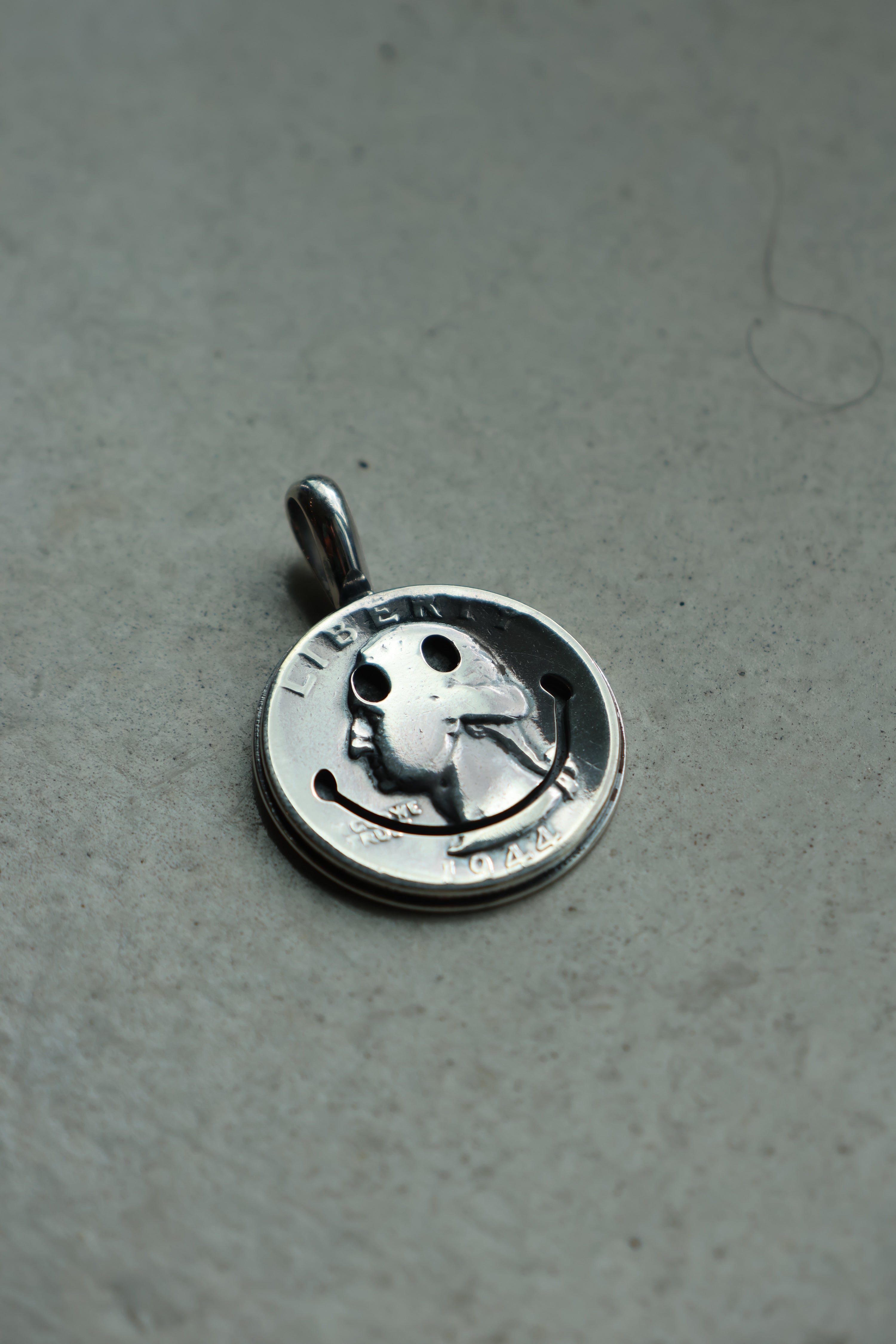 25¢ Smile Pendant
