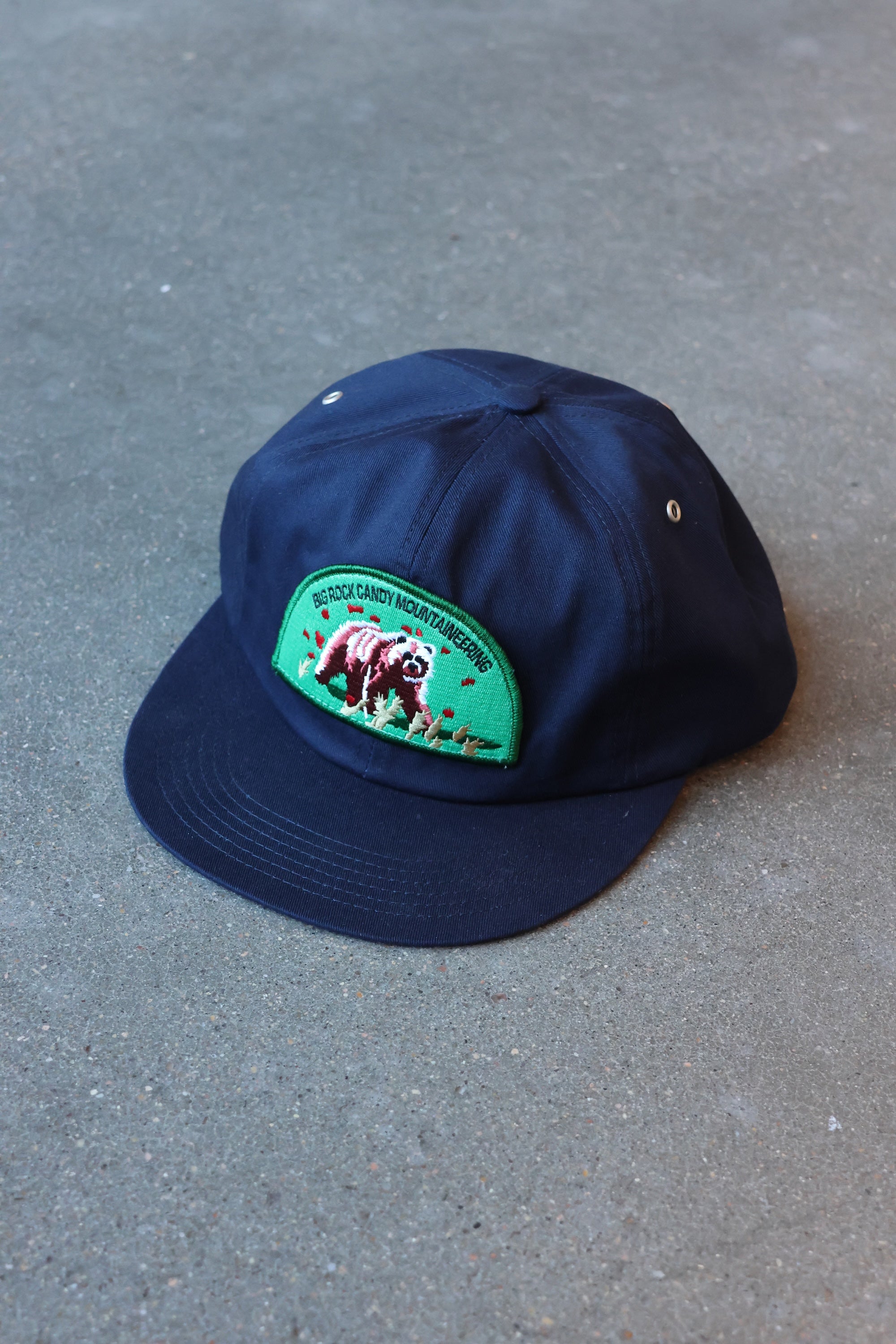 Truckin' Twill Grizzly Hat Blackberry