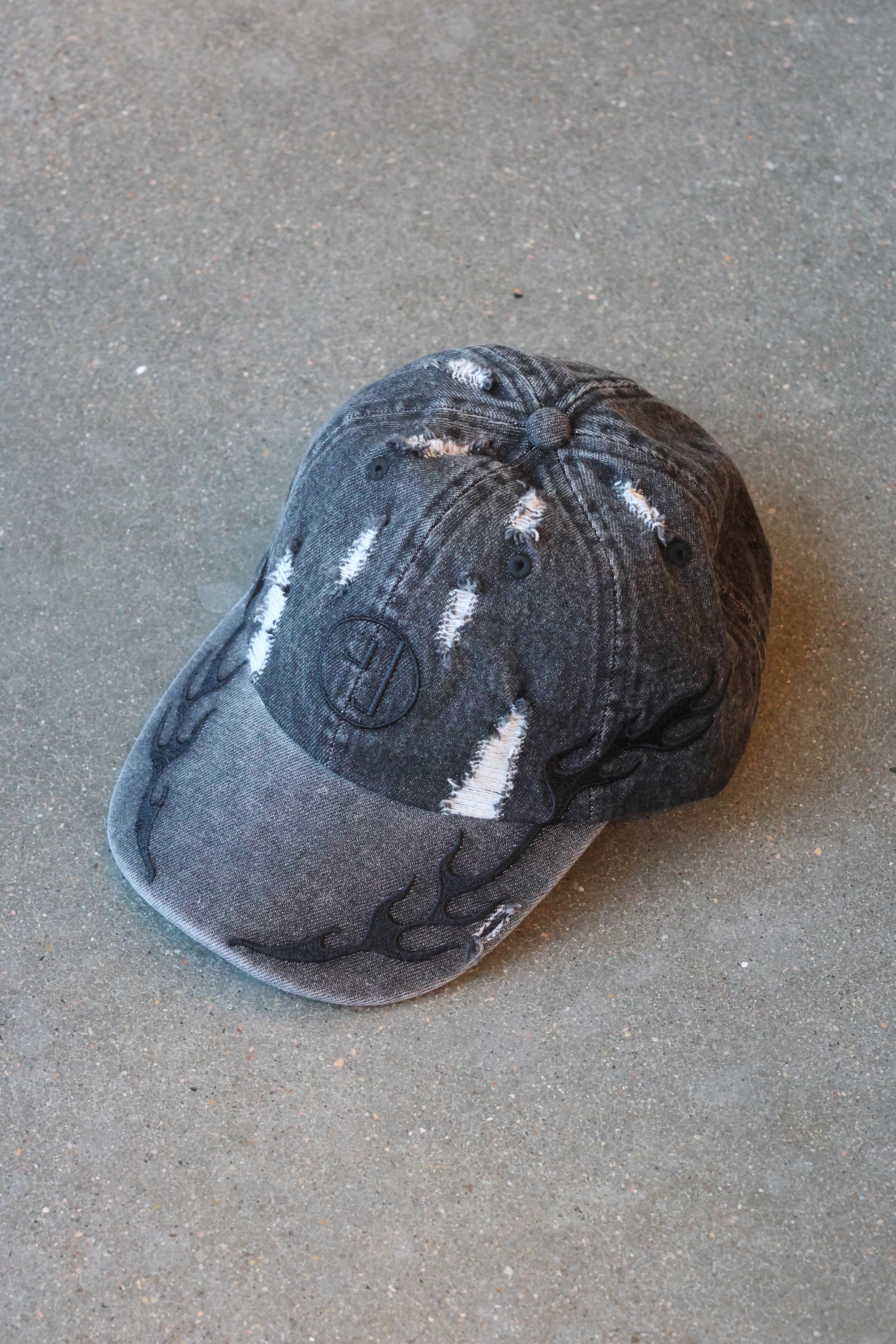 Flames Cap Washed Black
