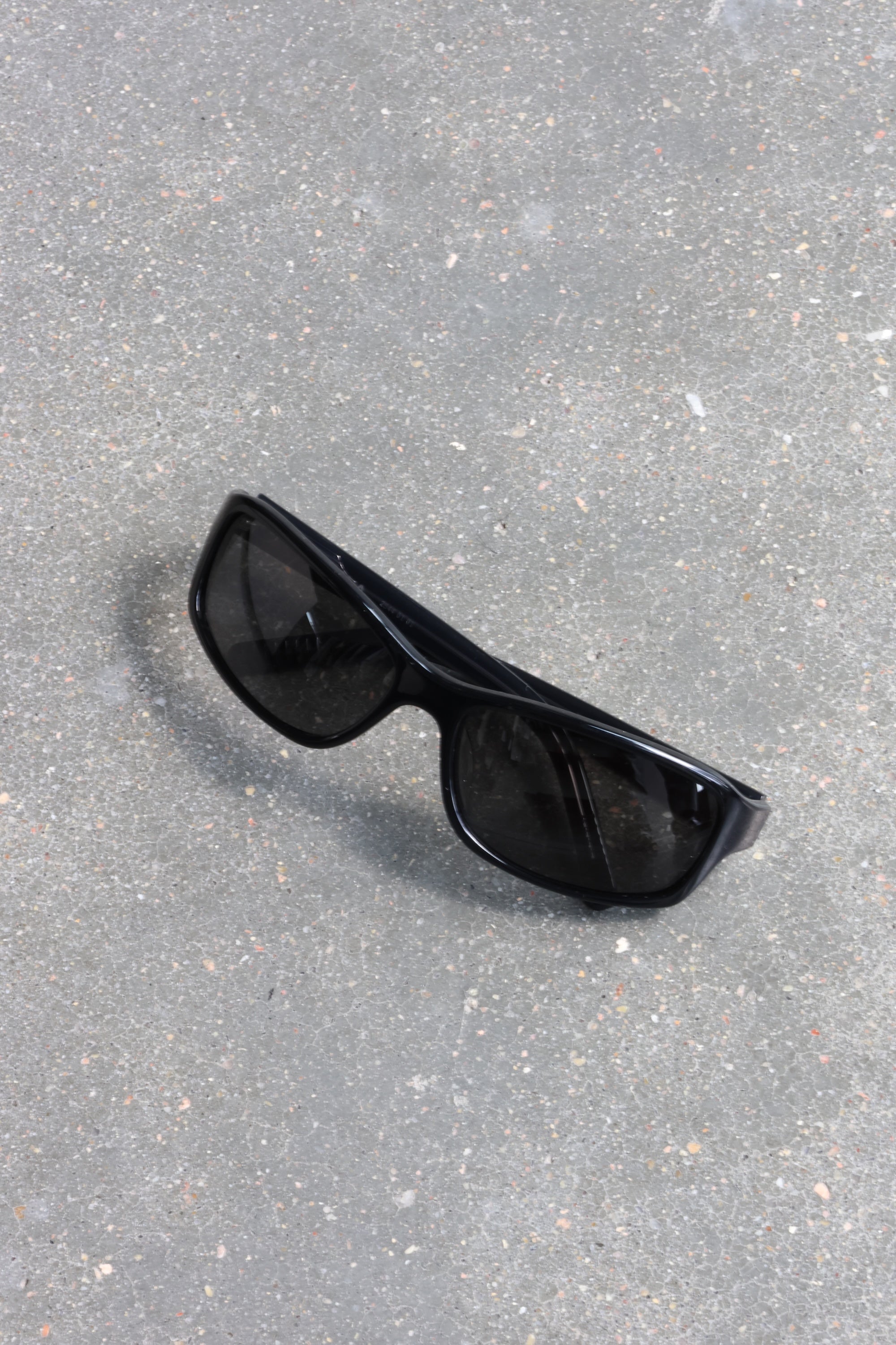 Jet - Black / Black