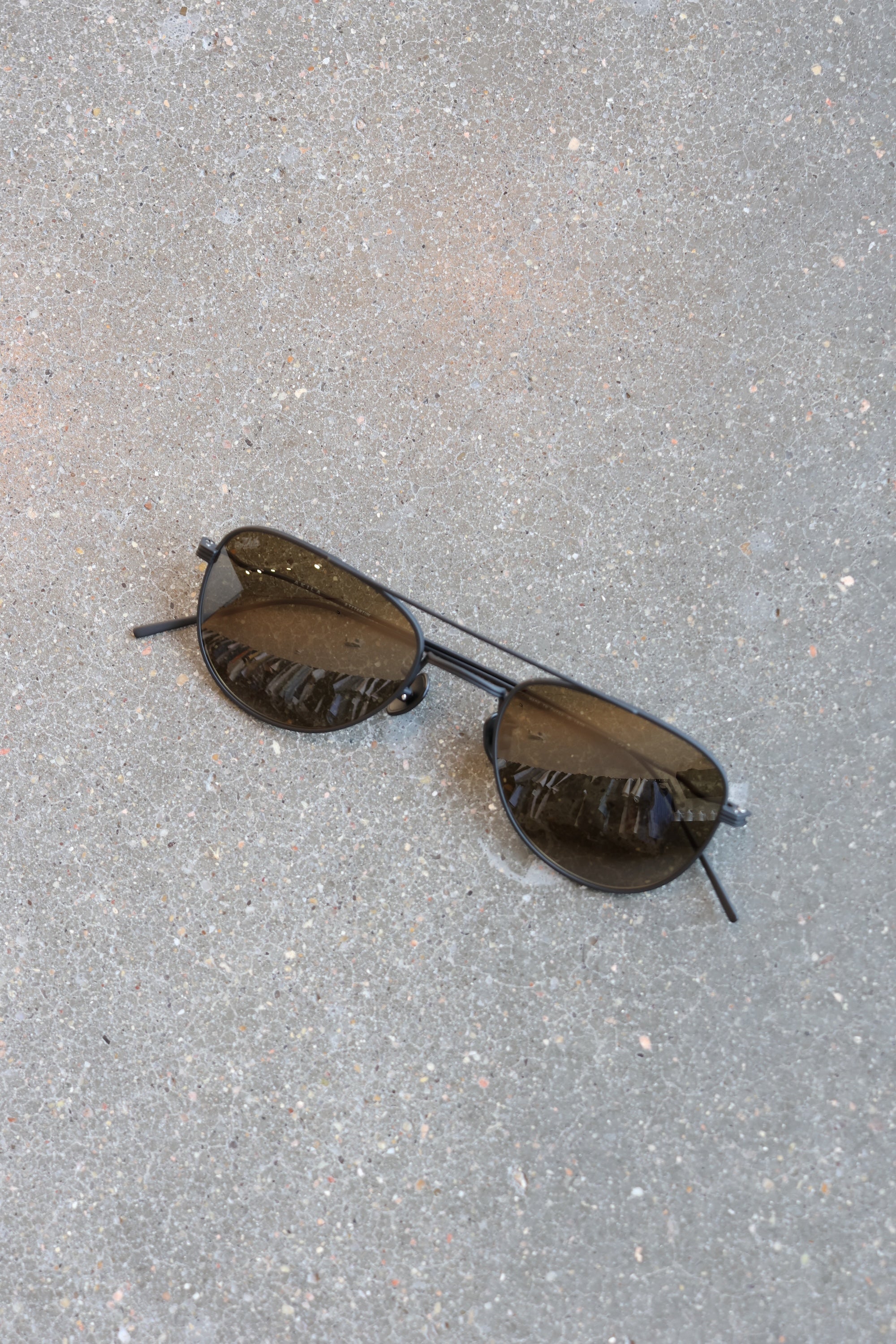 Echo - Black / Olive