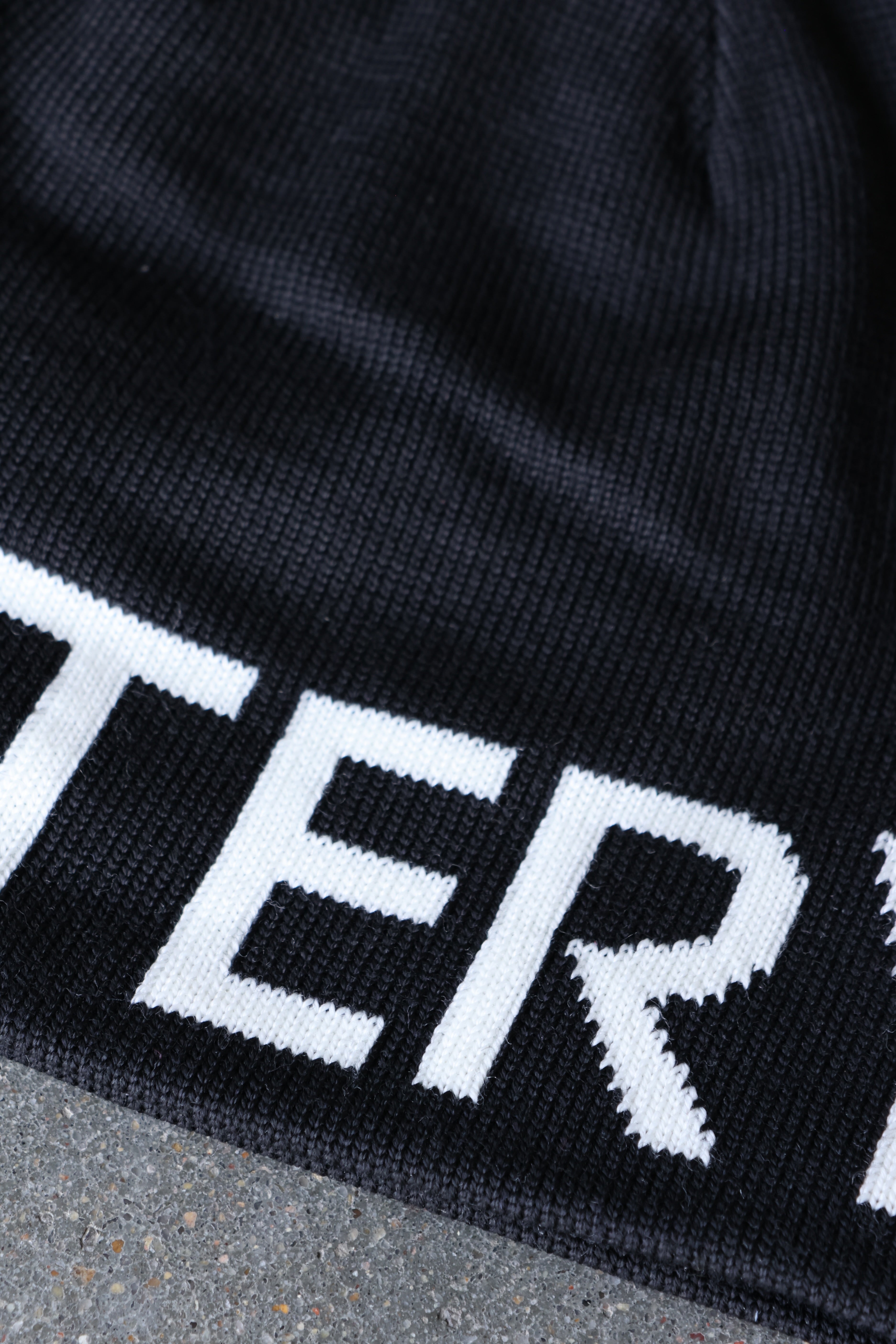 Word Head Toque Orca
