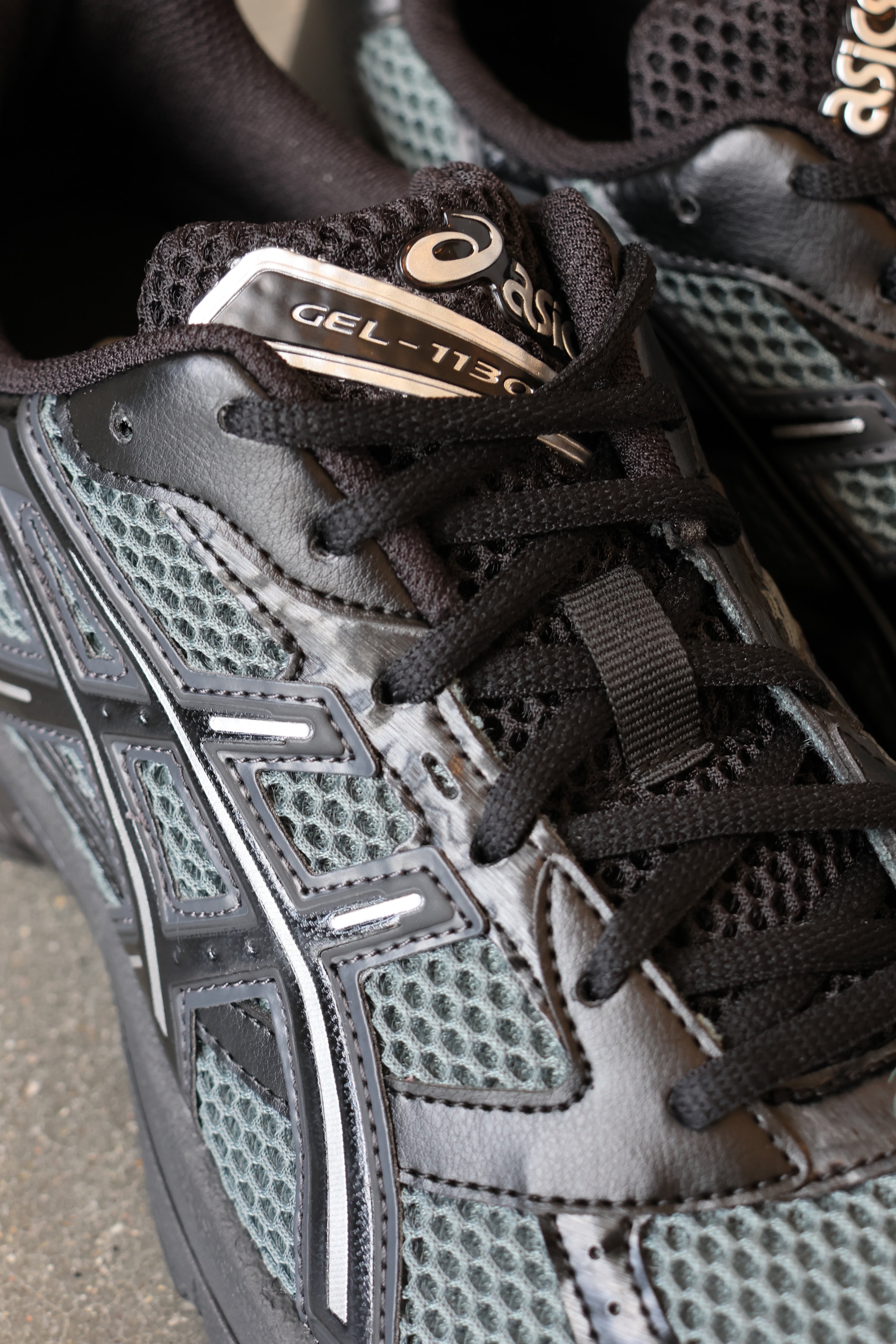 GEL-1130 Dusty Fern/Black