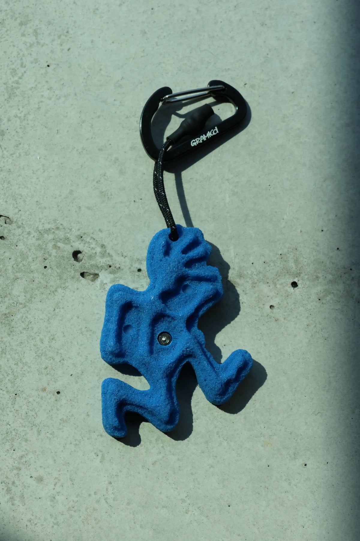 Running Man Climbing Key Chain Sky
