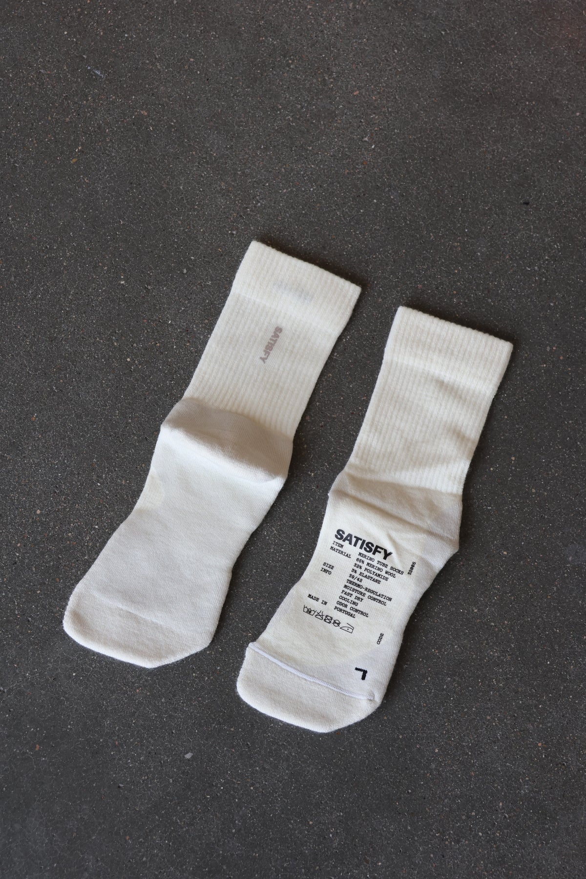 Merino Nylon Tube Socks Off-White