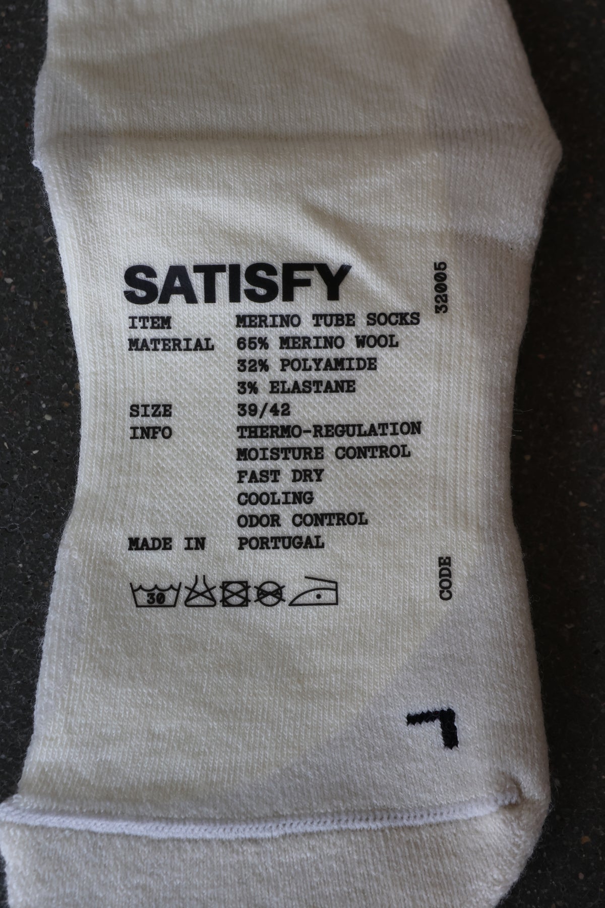 Merino Nylon Tube Socks Off-White