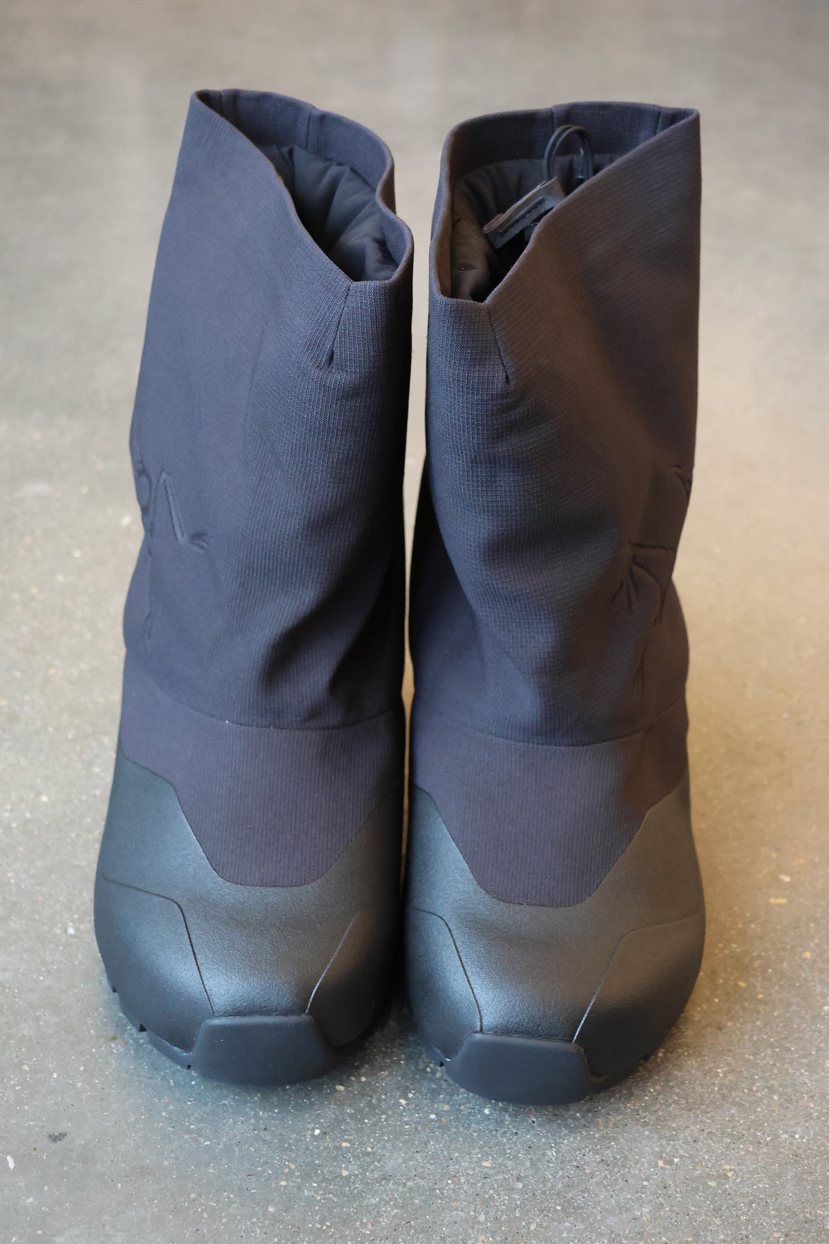 Postour Men Black Boots