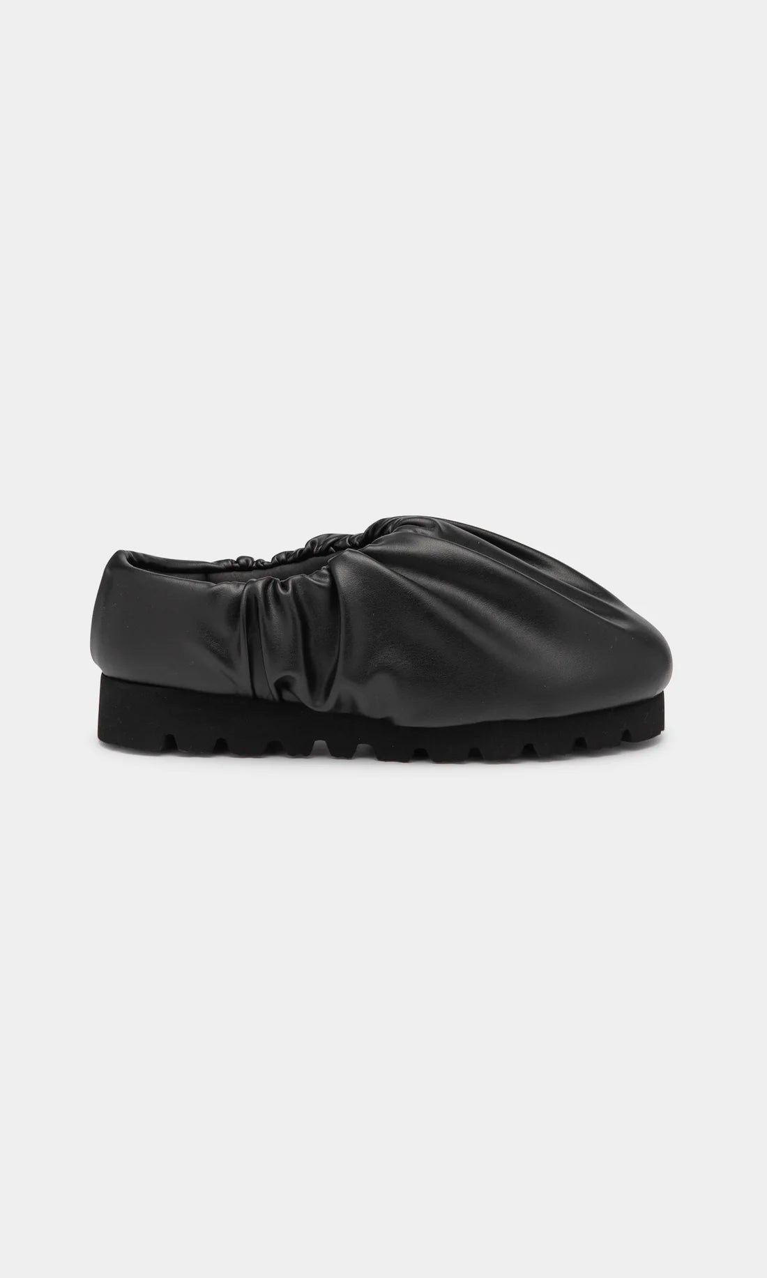 Black Camp Shoe Low