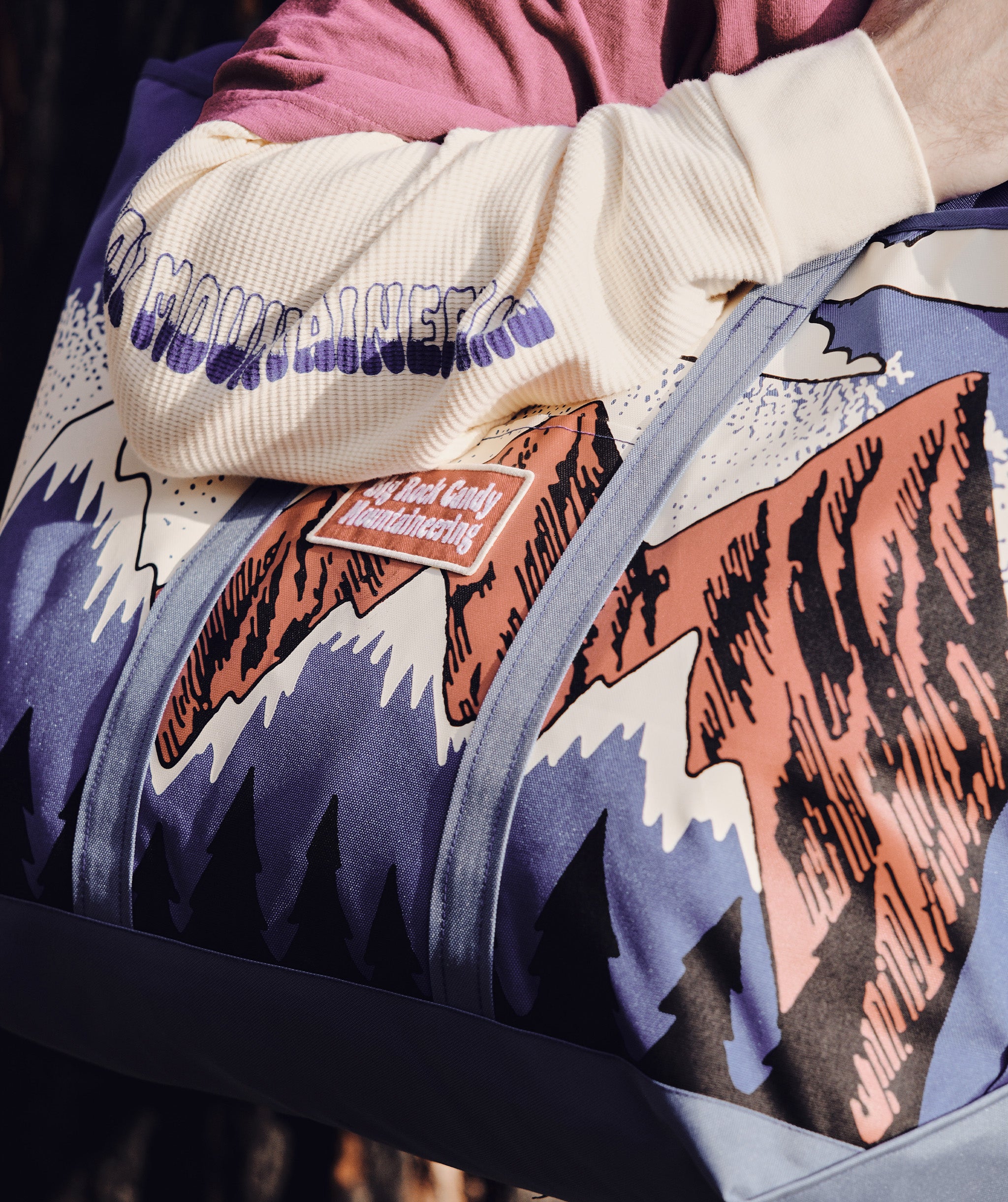 Haulin' Tote Blue Raspberry