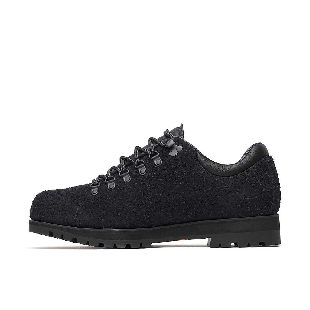 Wilderness SE Black