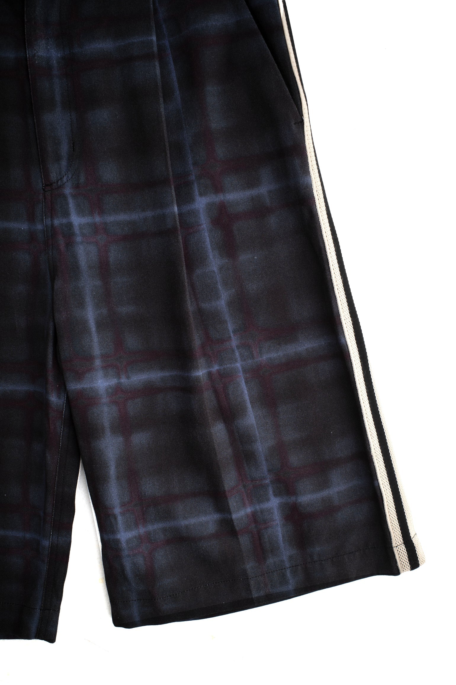 Haze Plaid Short Black