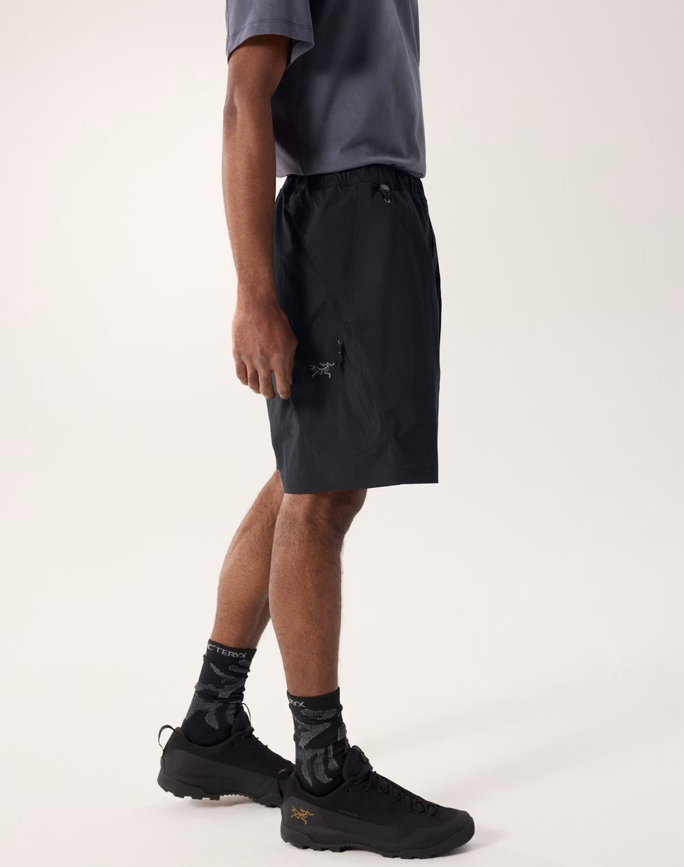 Konseal Short Black 9"