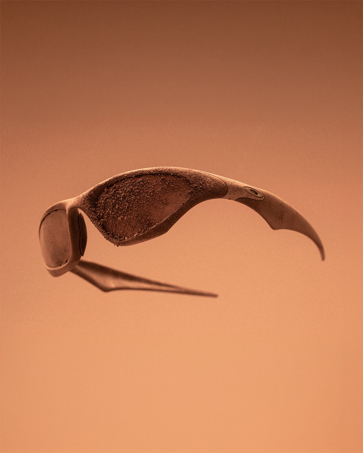 SATISFY® Oakley® Scar™ Falcon