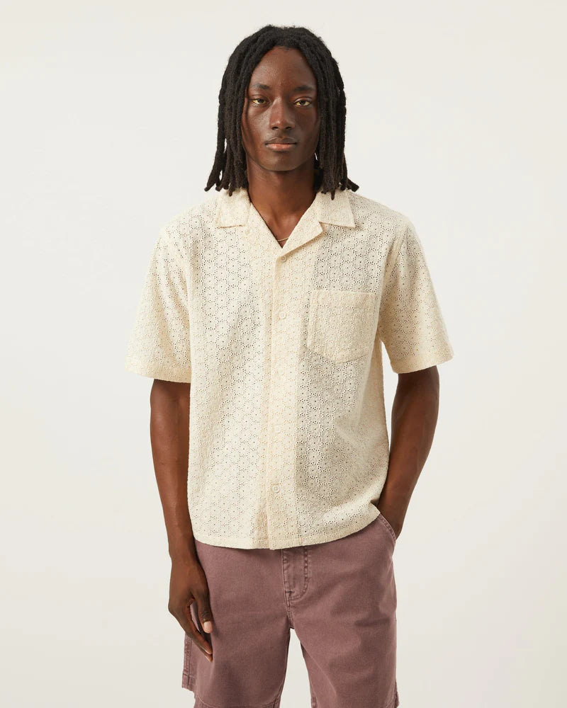 Floral Eyelet SS Natural