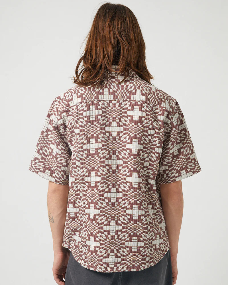 Wavy Optic Jacquard SS Camp Brown