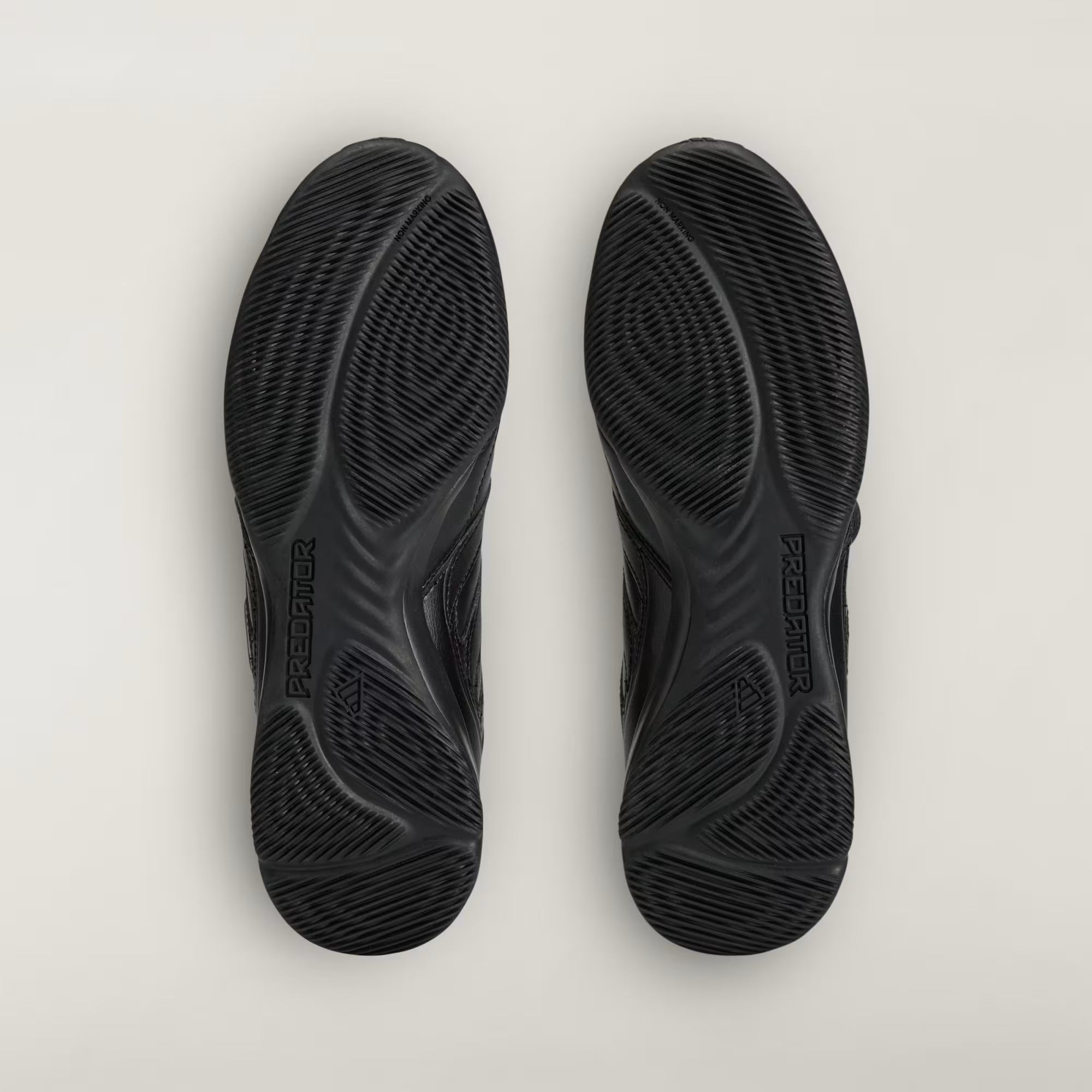 Predator Precis Black/Off White